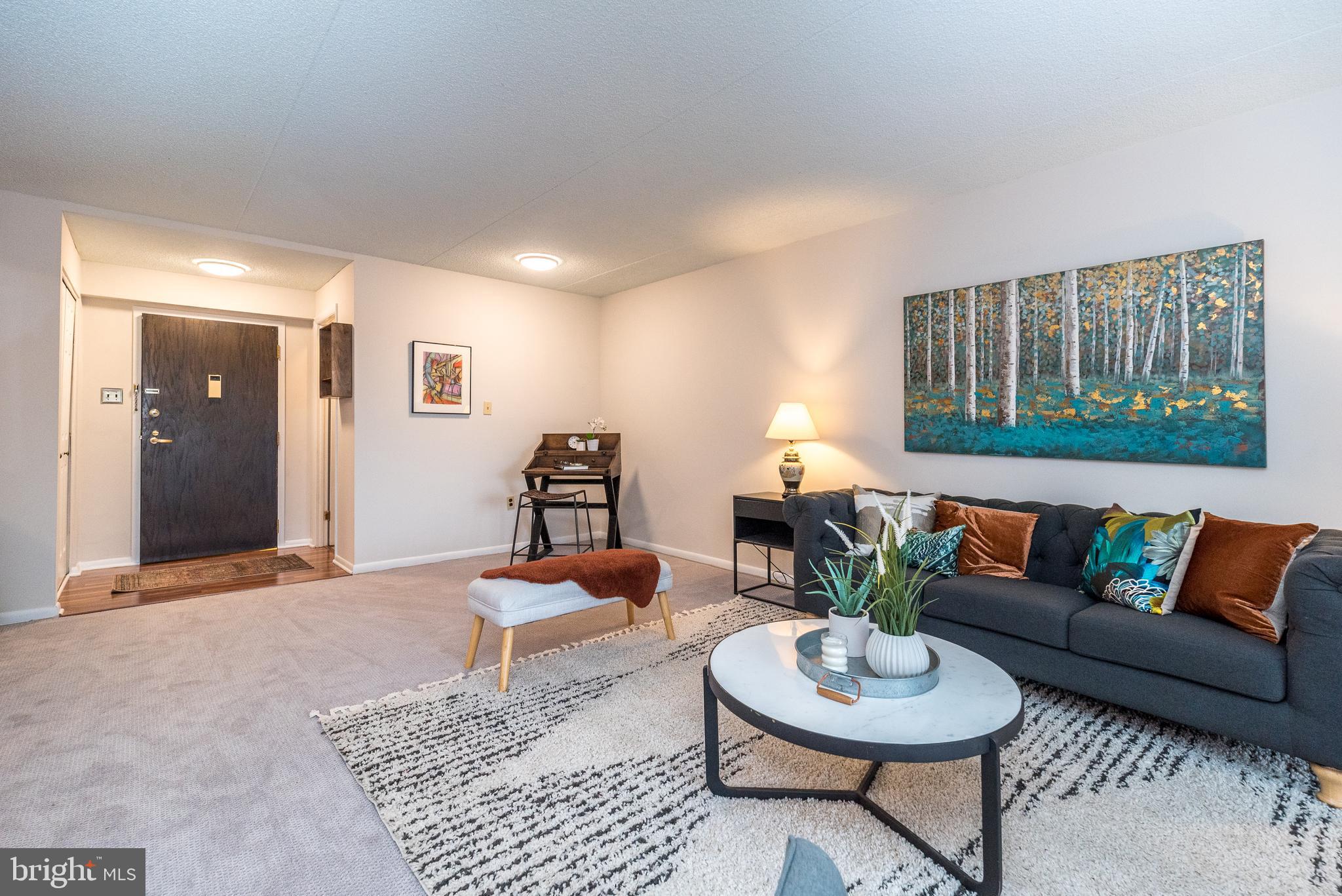 VALLEY FORGE TOWER - Residential