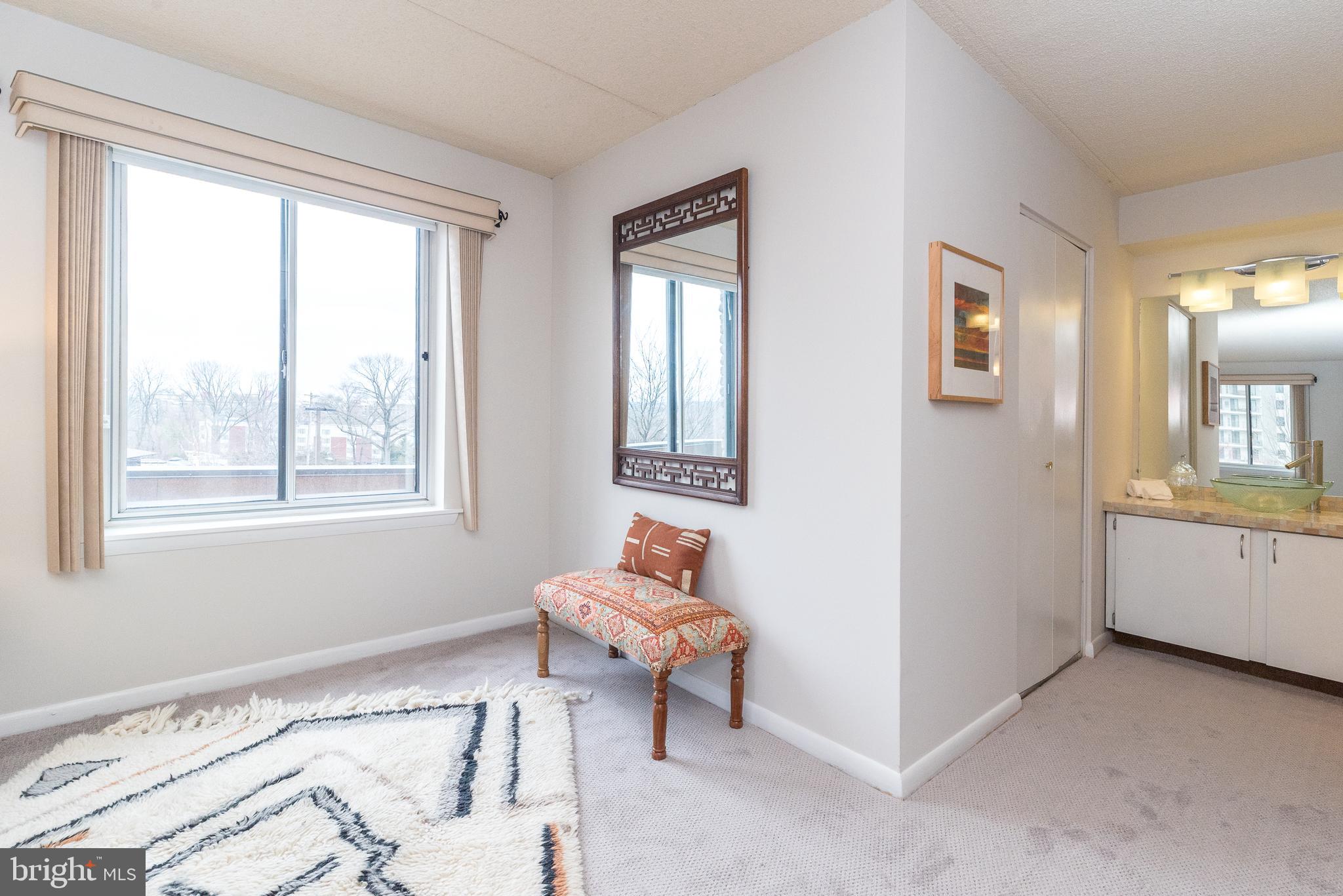 VALLEY FORGE TOWER - Residential