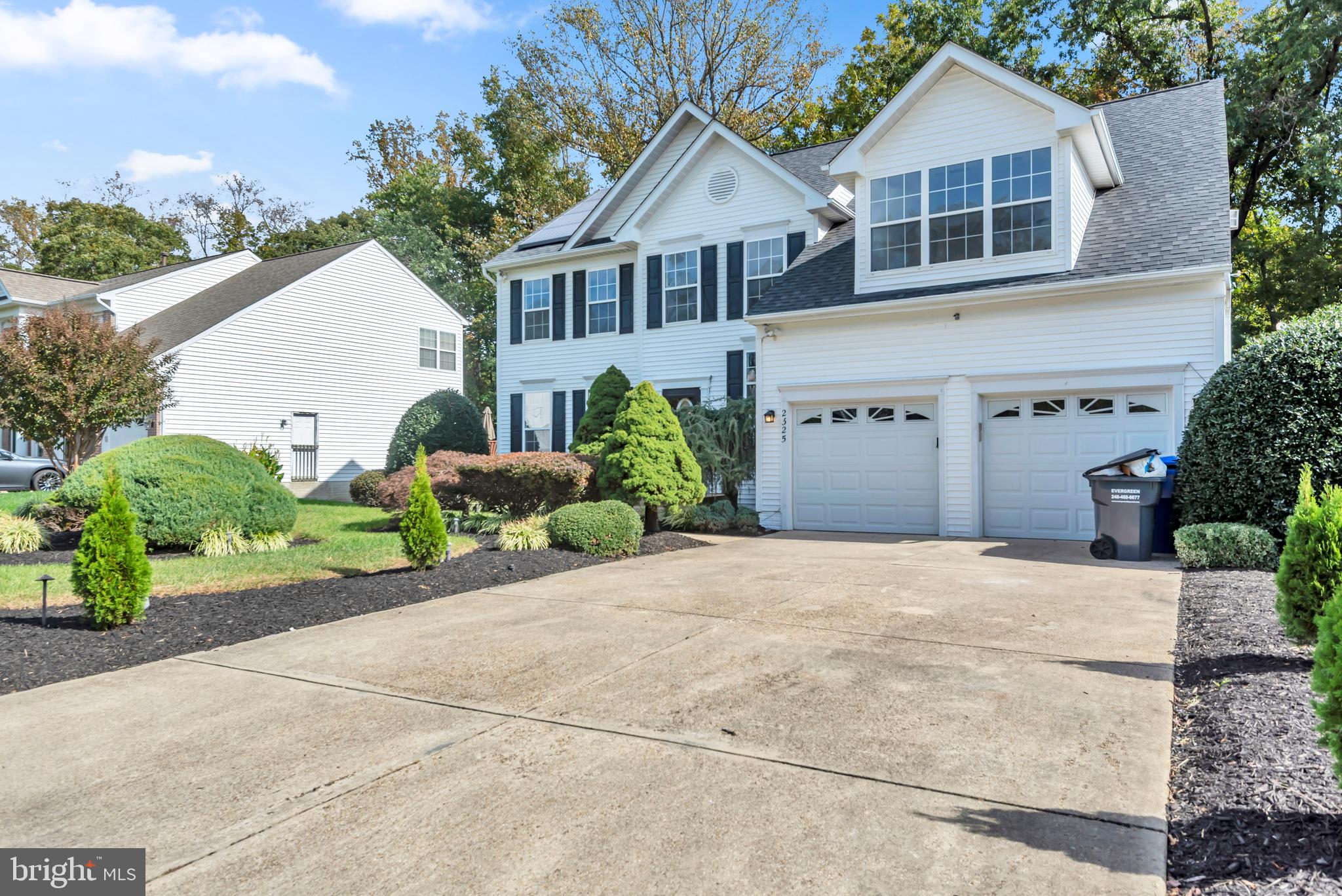 2325 ASHFORD LANE