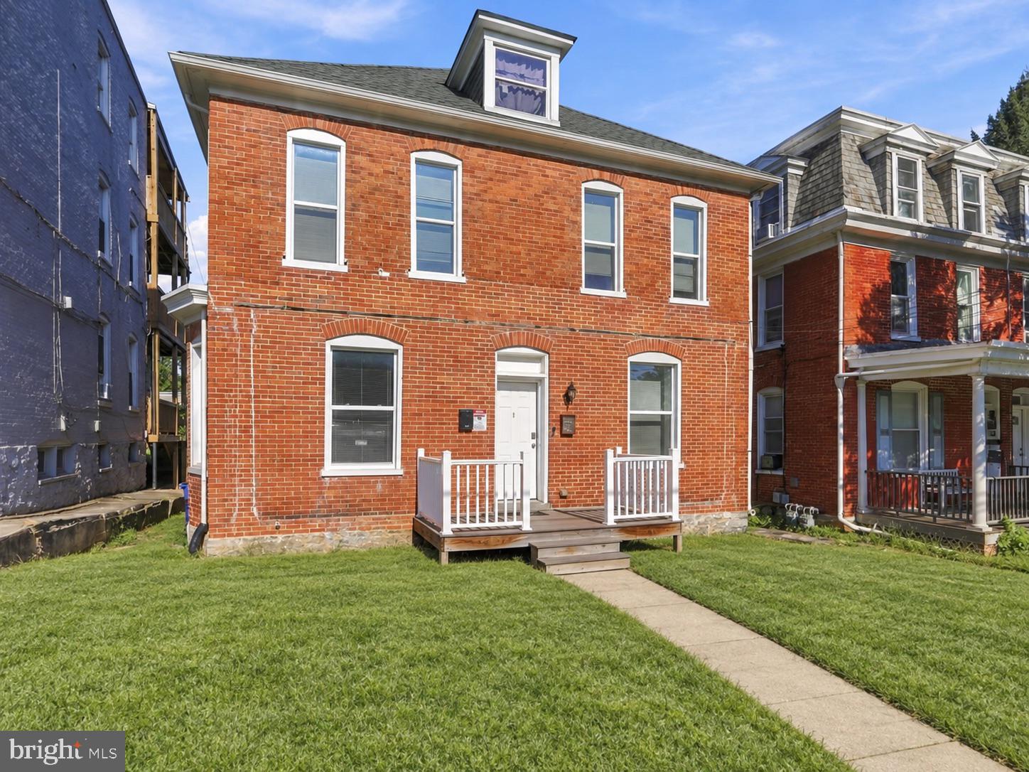 329 SUMMIT AVENUE