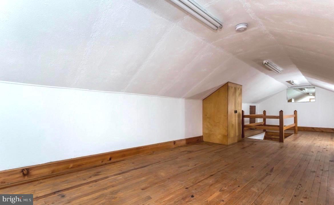 FREELAND - Residential