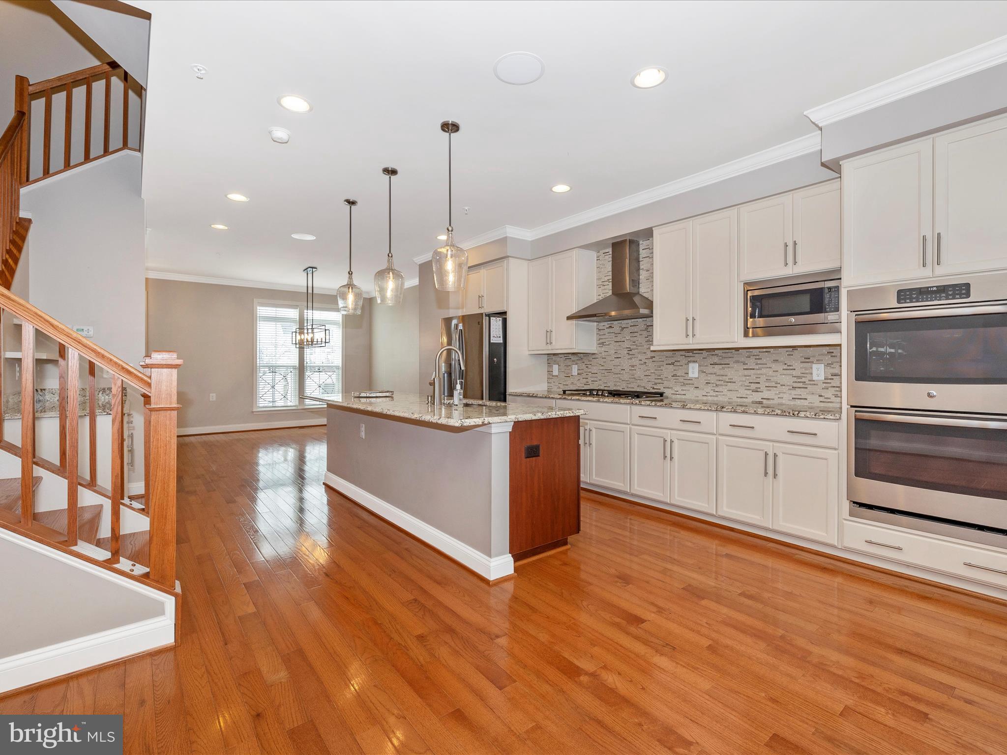 EASTCHURCH - Residential Lease