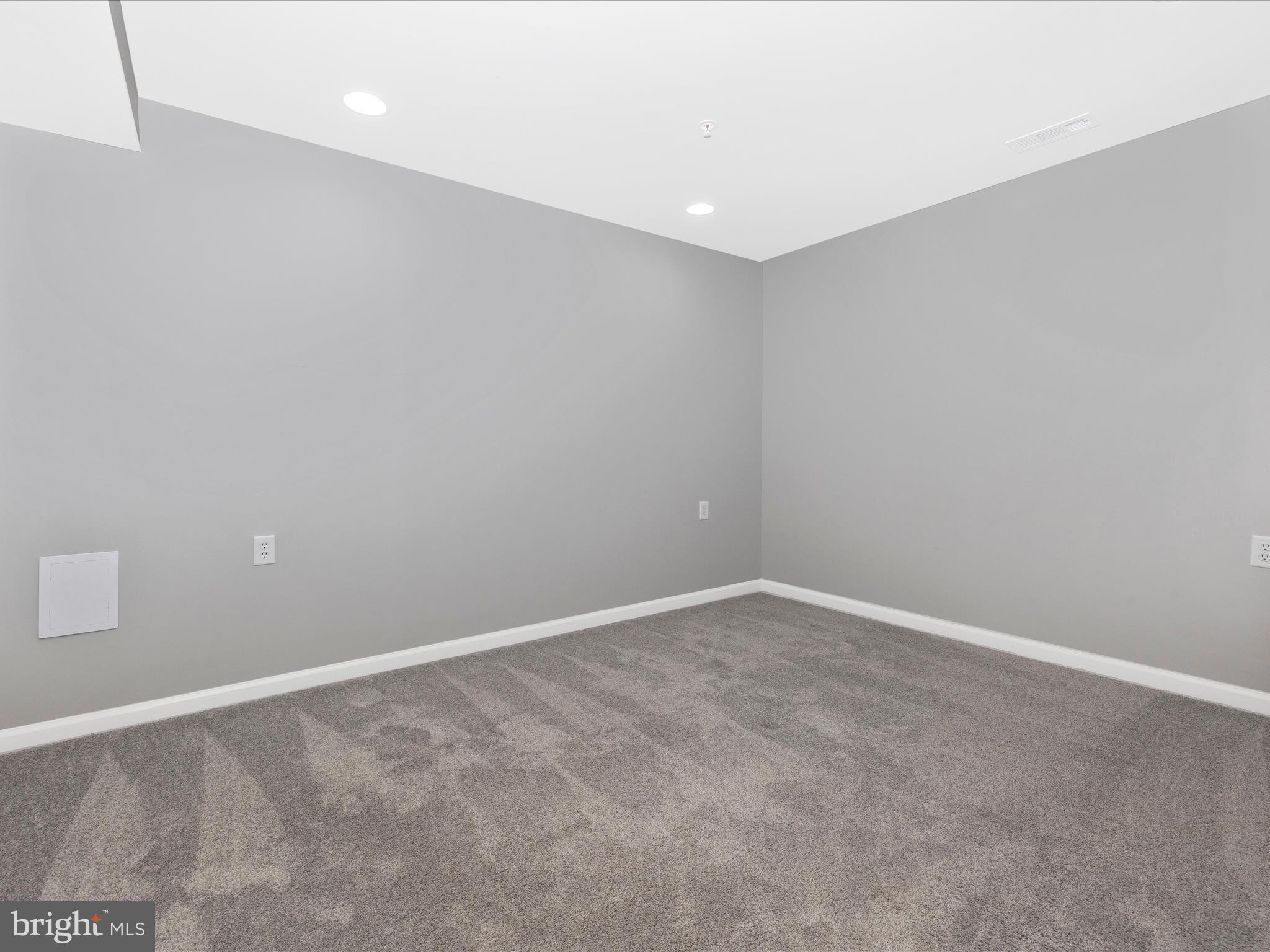 EASTCHURCH - Residential Lease