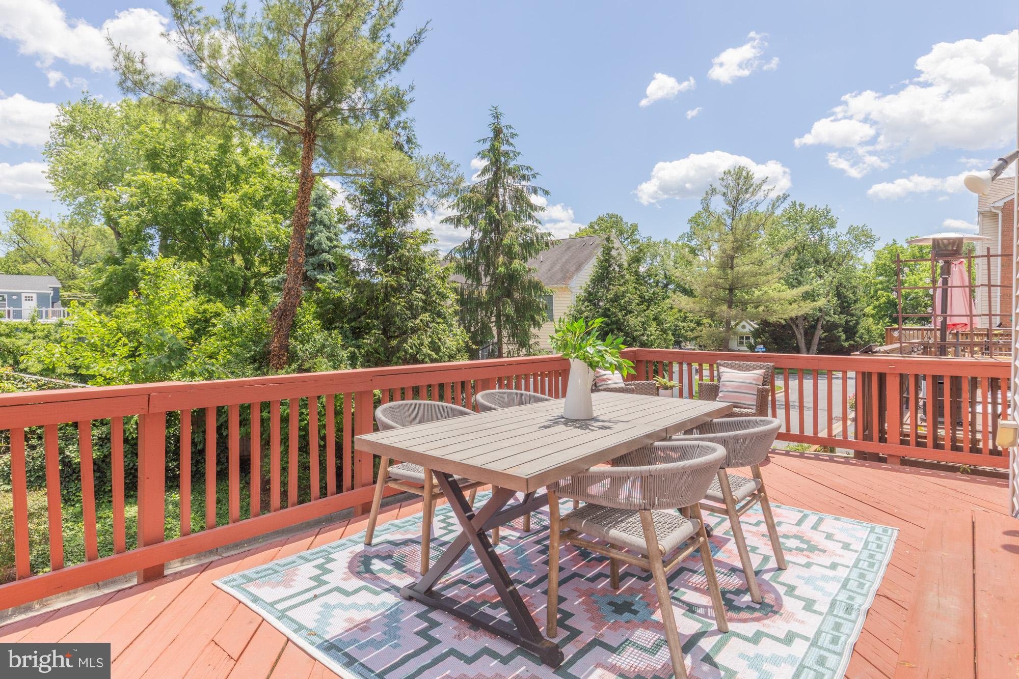 ROCKCREST - Residential