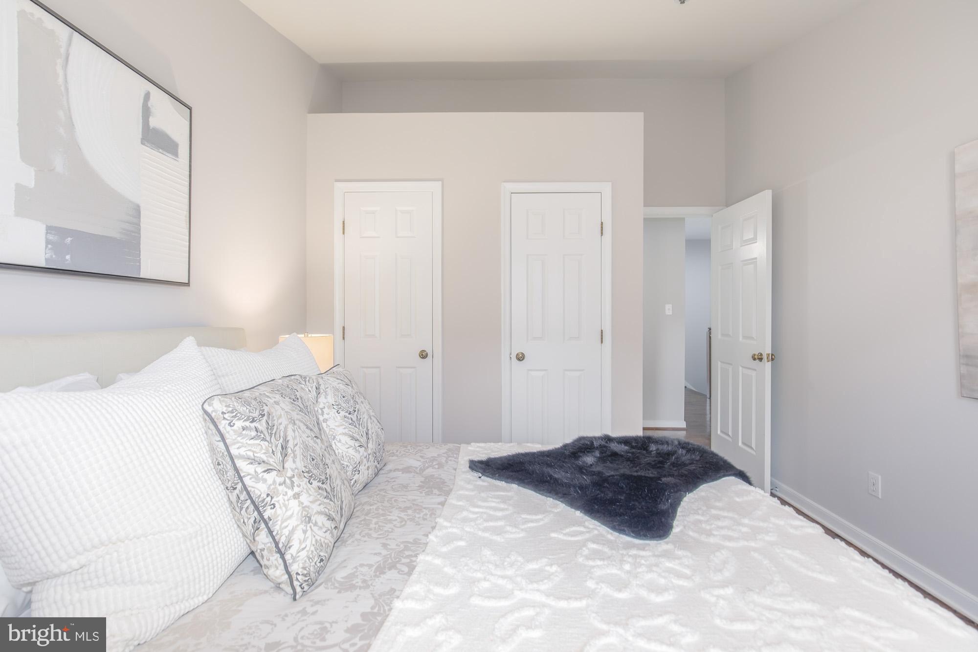 ROCKCREST - Residential