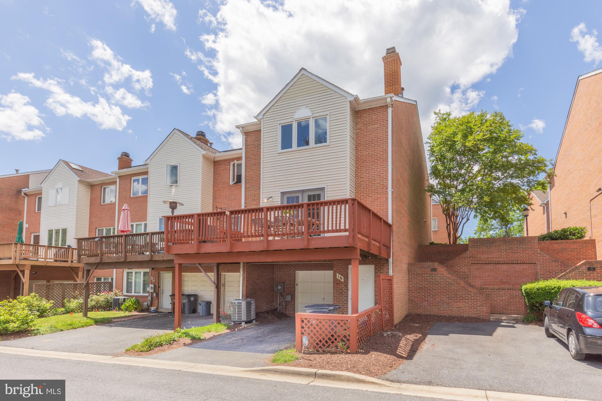 ROCKCREST - Residential