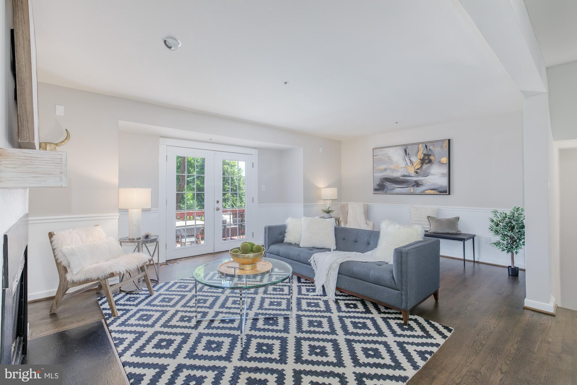 ROCKCREST - Residential