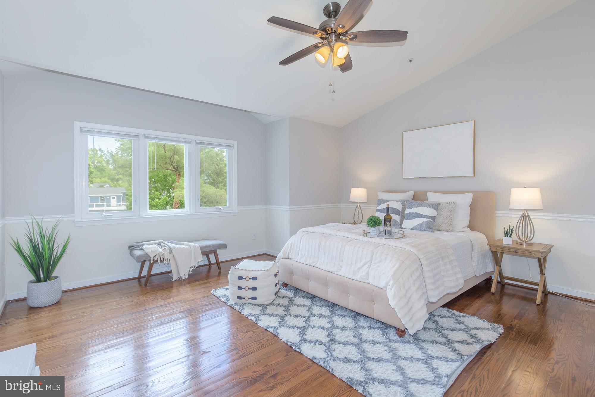 ROCKCREST - Residential
