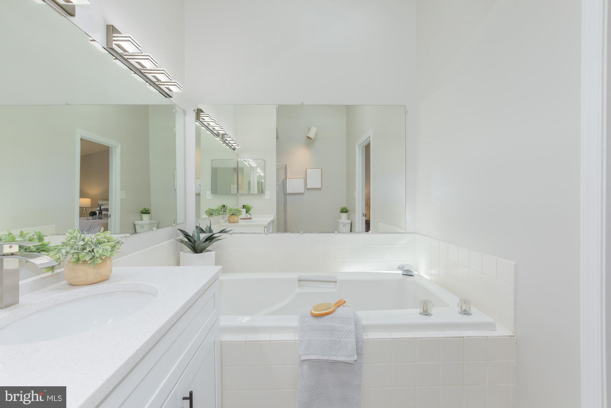 ROCKCREST - Residential