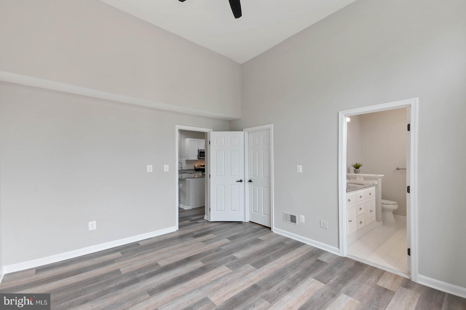 GATES OF WESTFALLS - Residential