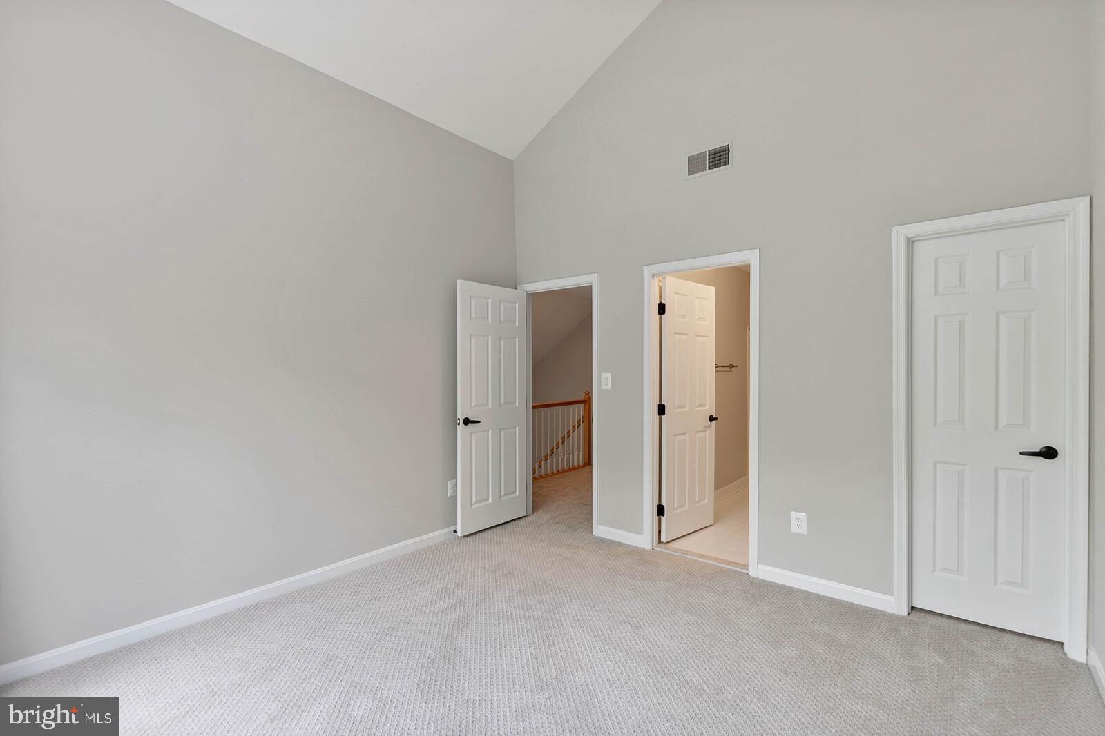 GATES OF WESTFALLS - Residential