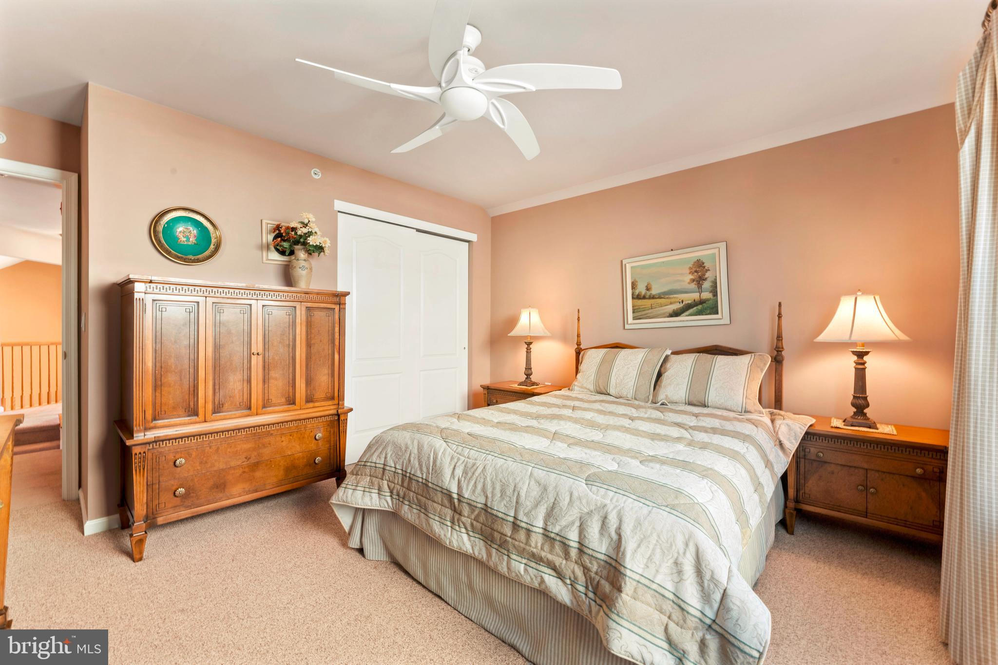 LEGACY OAKS - Residential