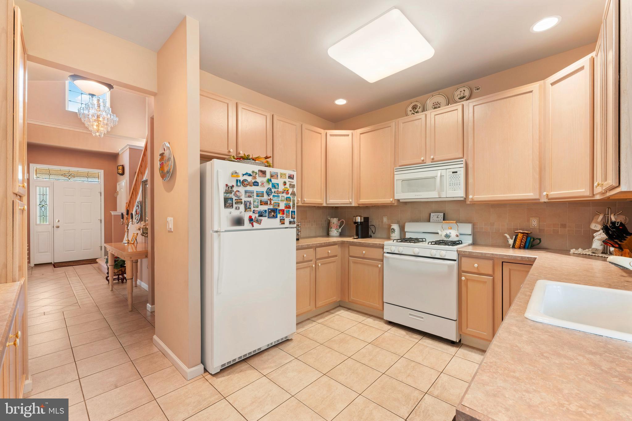 LEGACY OAKS - Residential