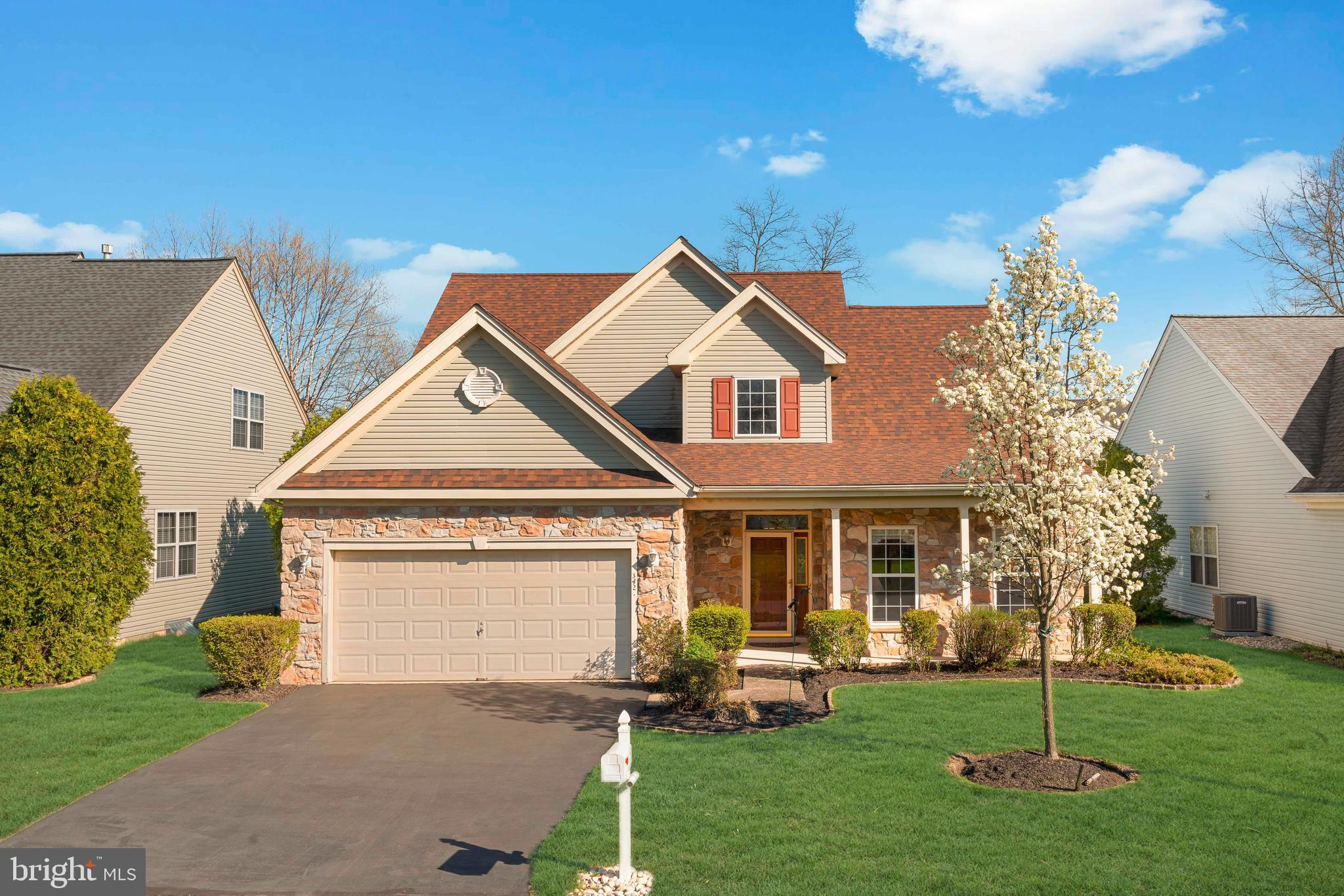 LEGACY OAKS - Residential