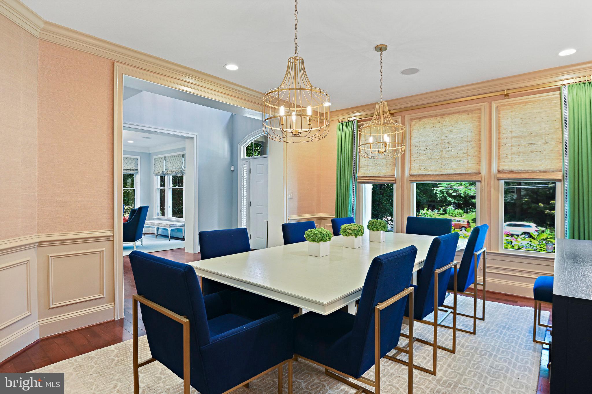 BERKELEY MANOR - Residential