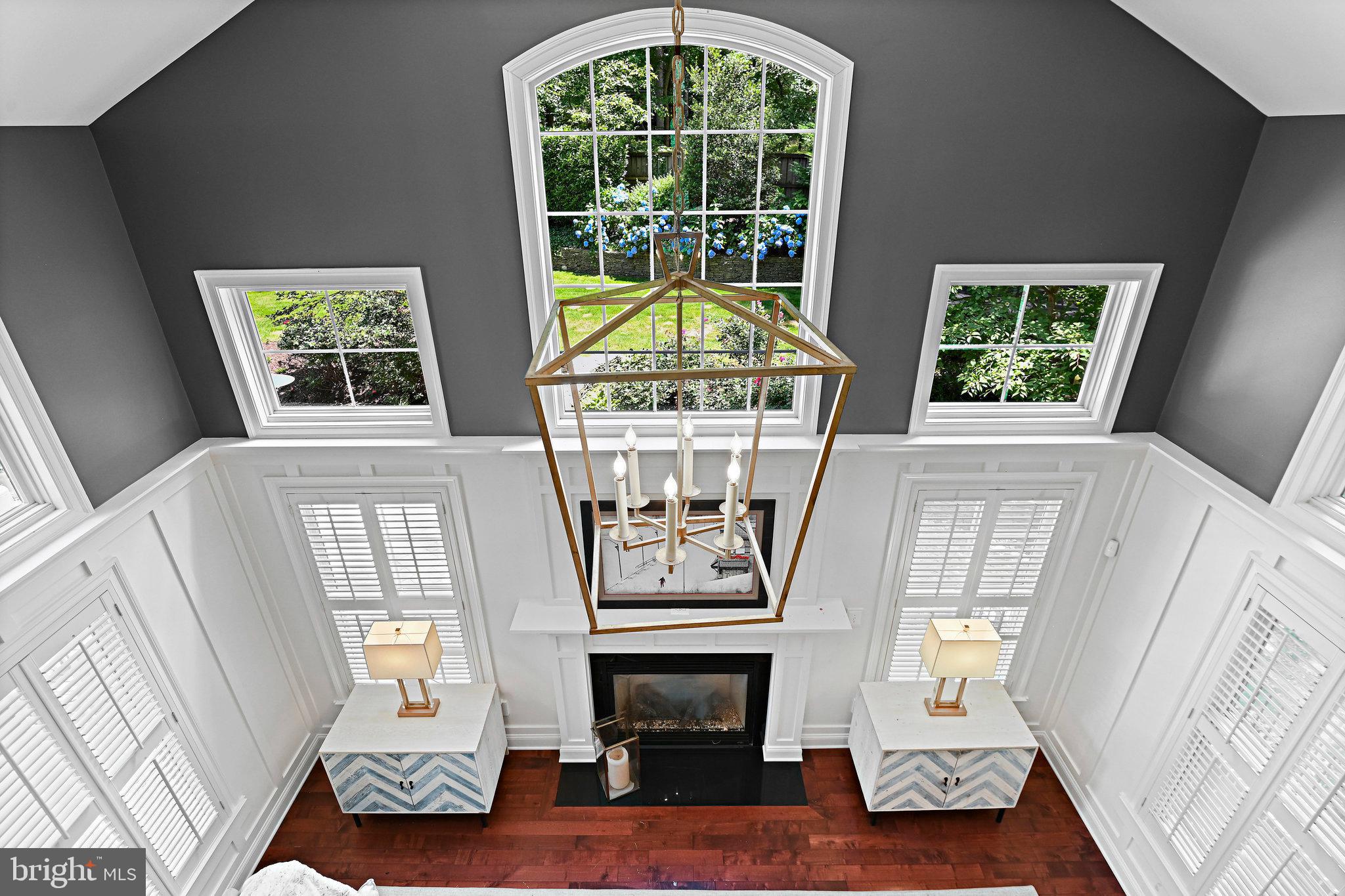 BERKELEY MANOR - Residential