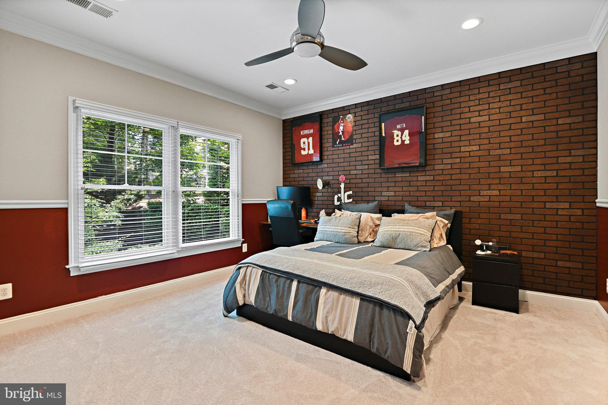 BERKELEY MANOR - Residential