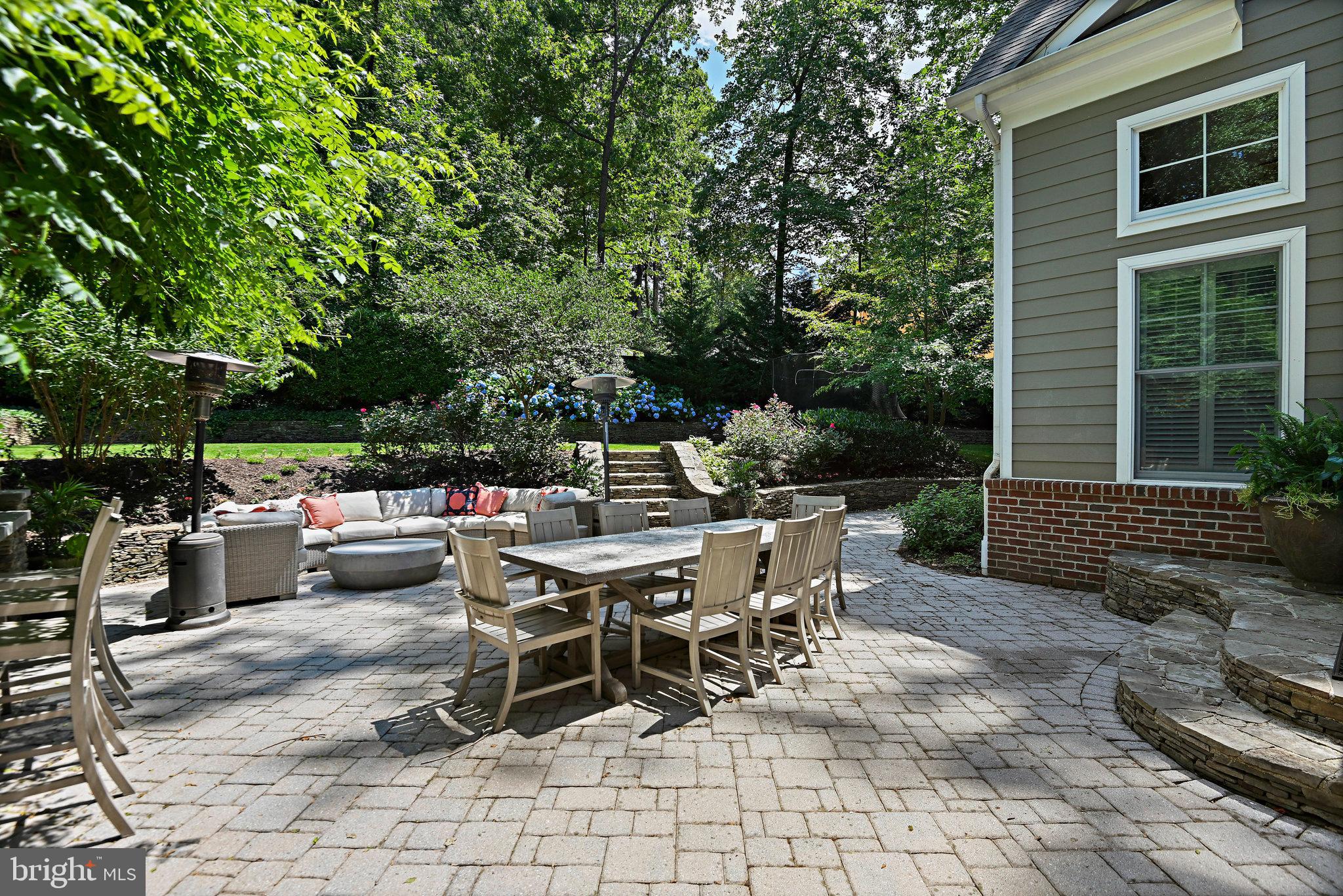 BERKELEY MANOR - Residential