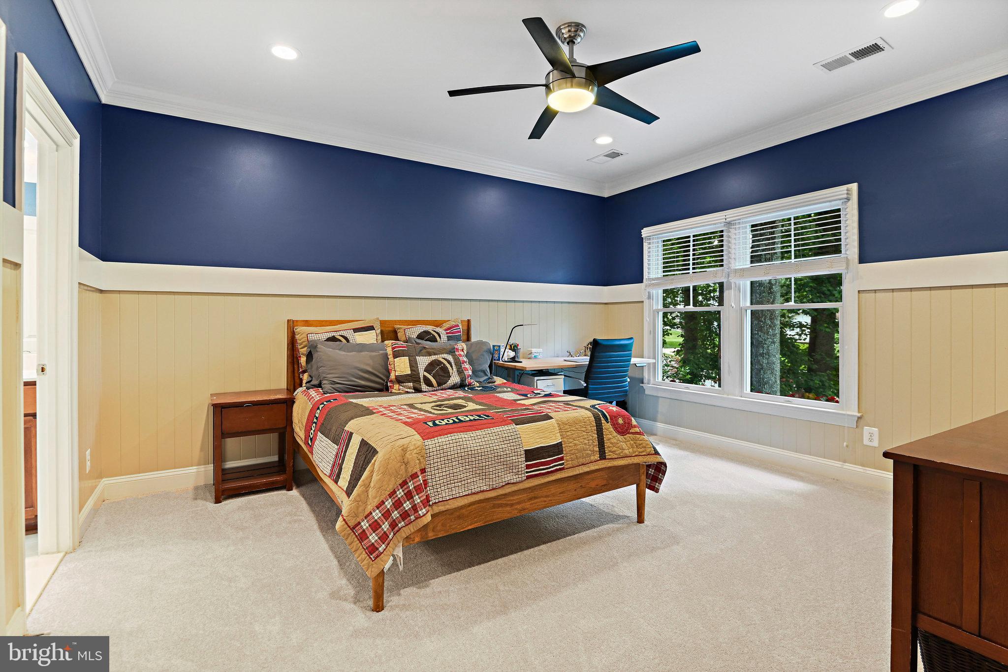 BERKELEY MANOR - Residential