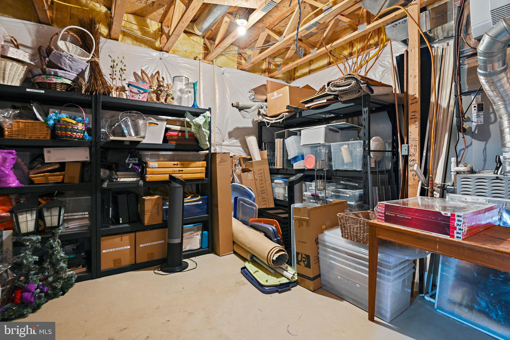 BERKELEY MANOR - Residential