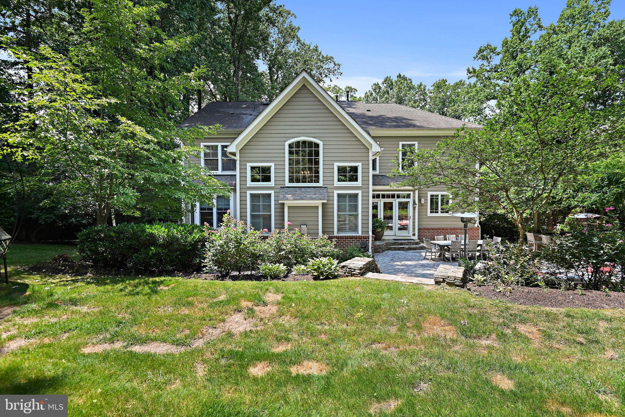 BERKELEY MANOR - Residential