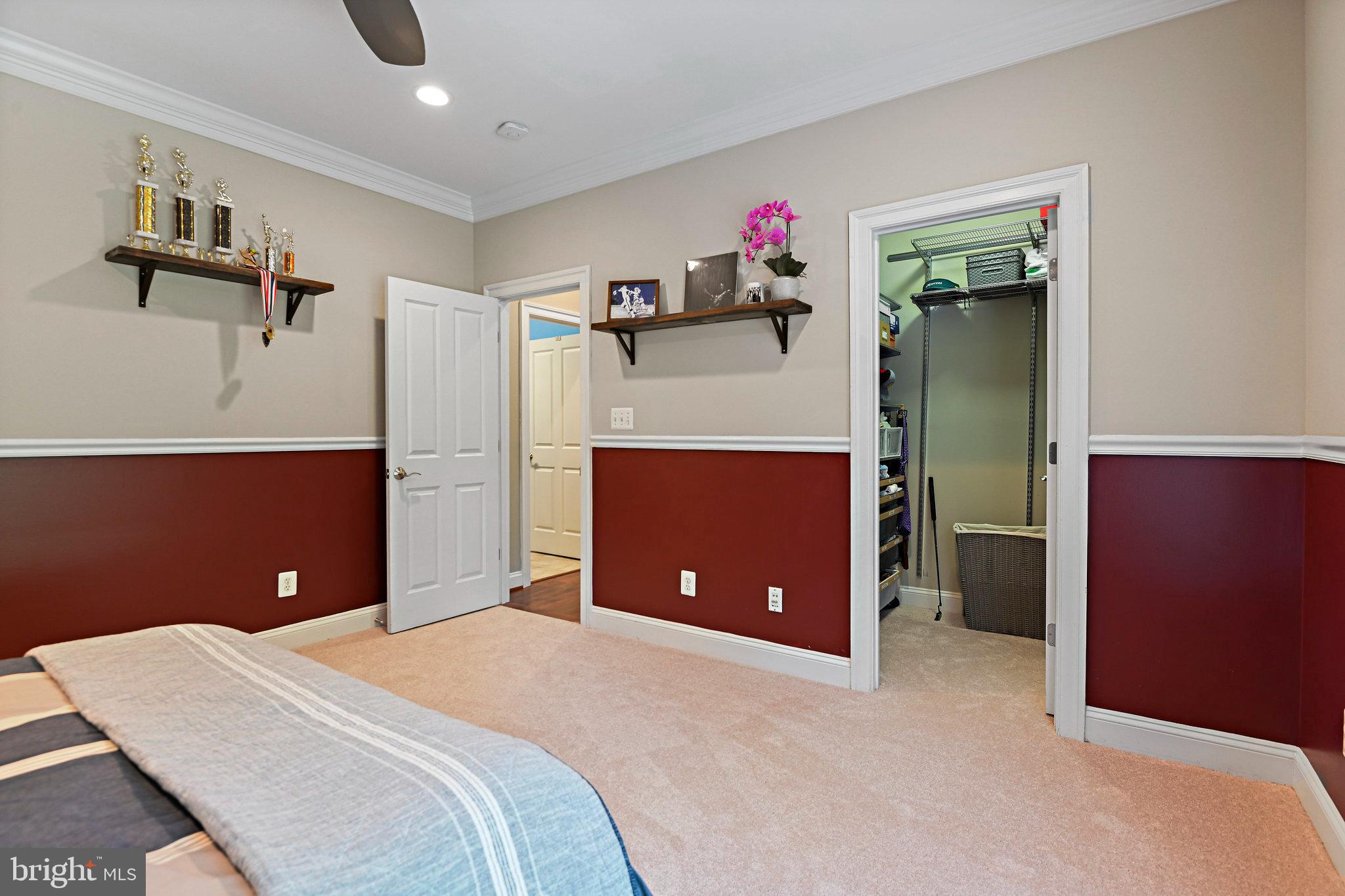 BERKELEY MANOR - Residential