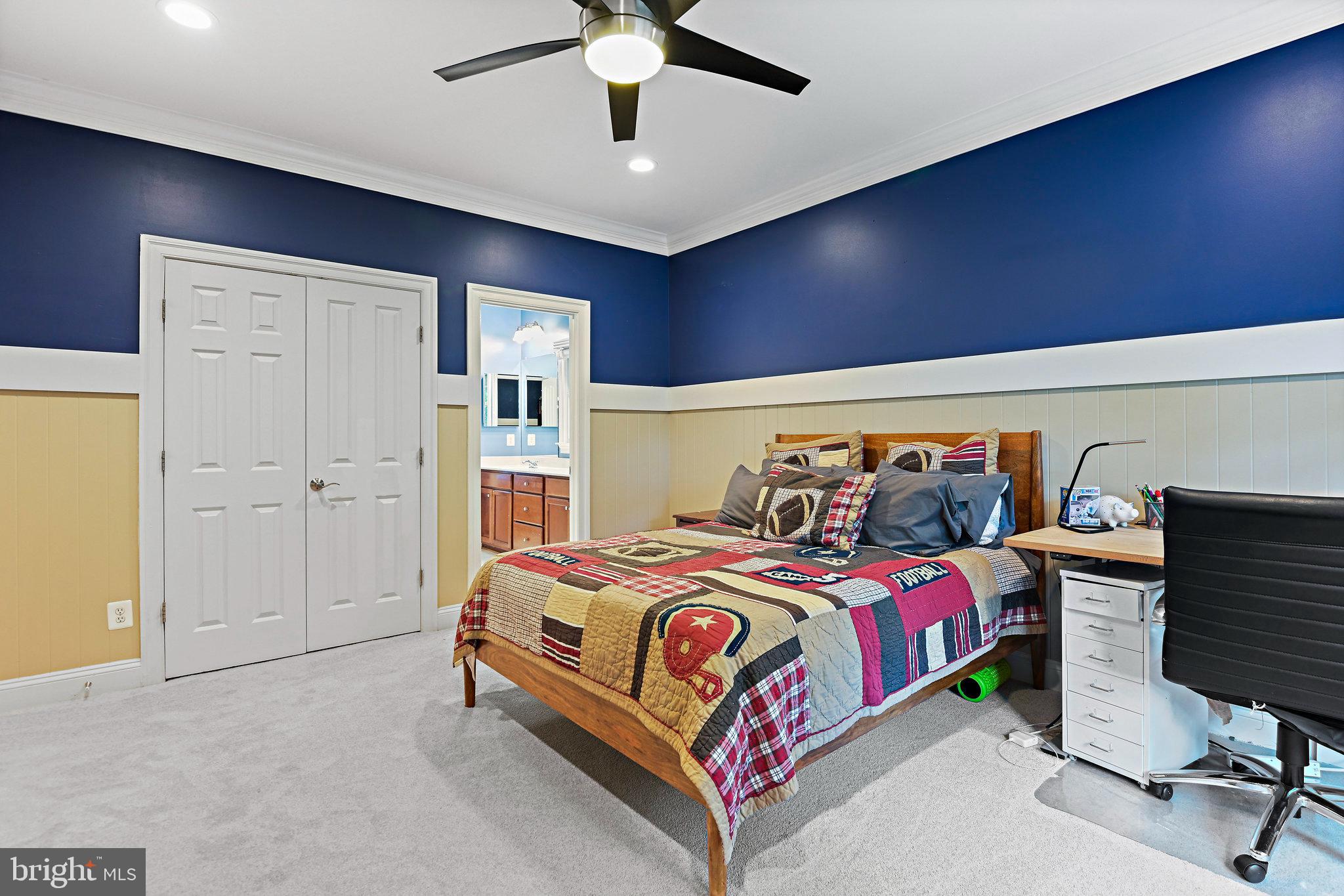 BERKELEY MANOR - Residential