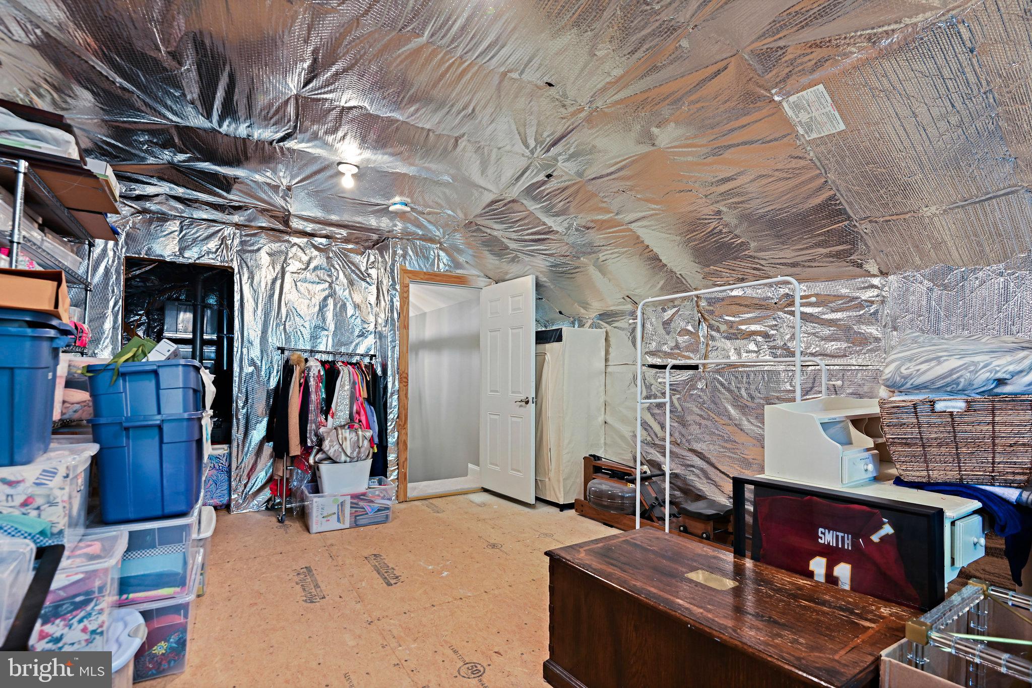 BERKELEY MANOR - Residential