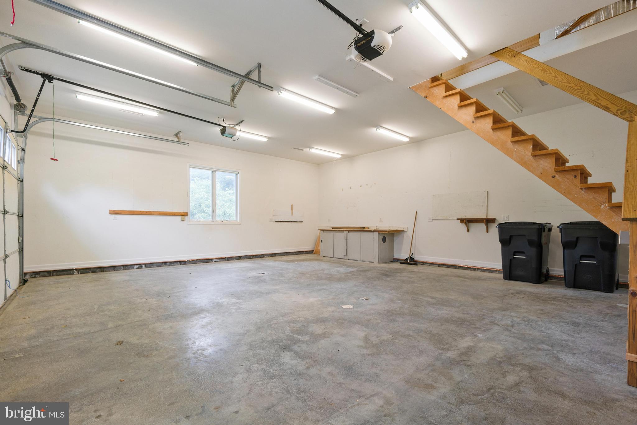 ROCK HALL - Residential