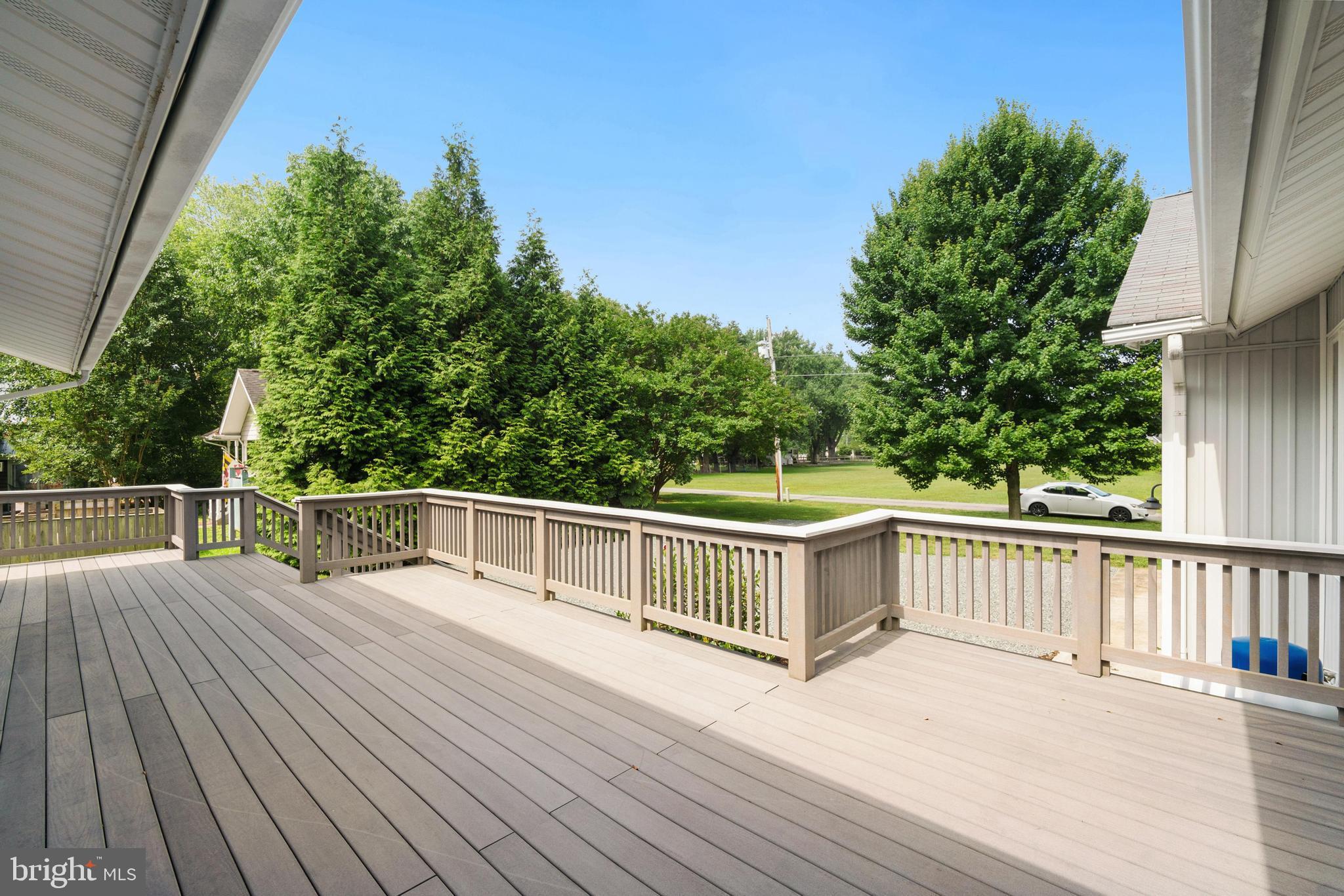 ROCK HALL - Residential