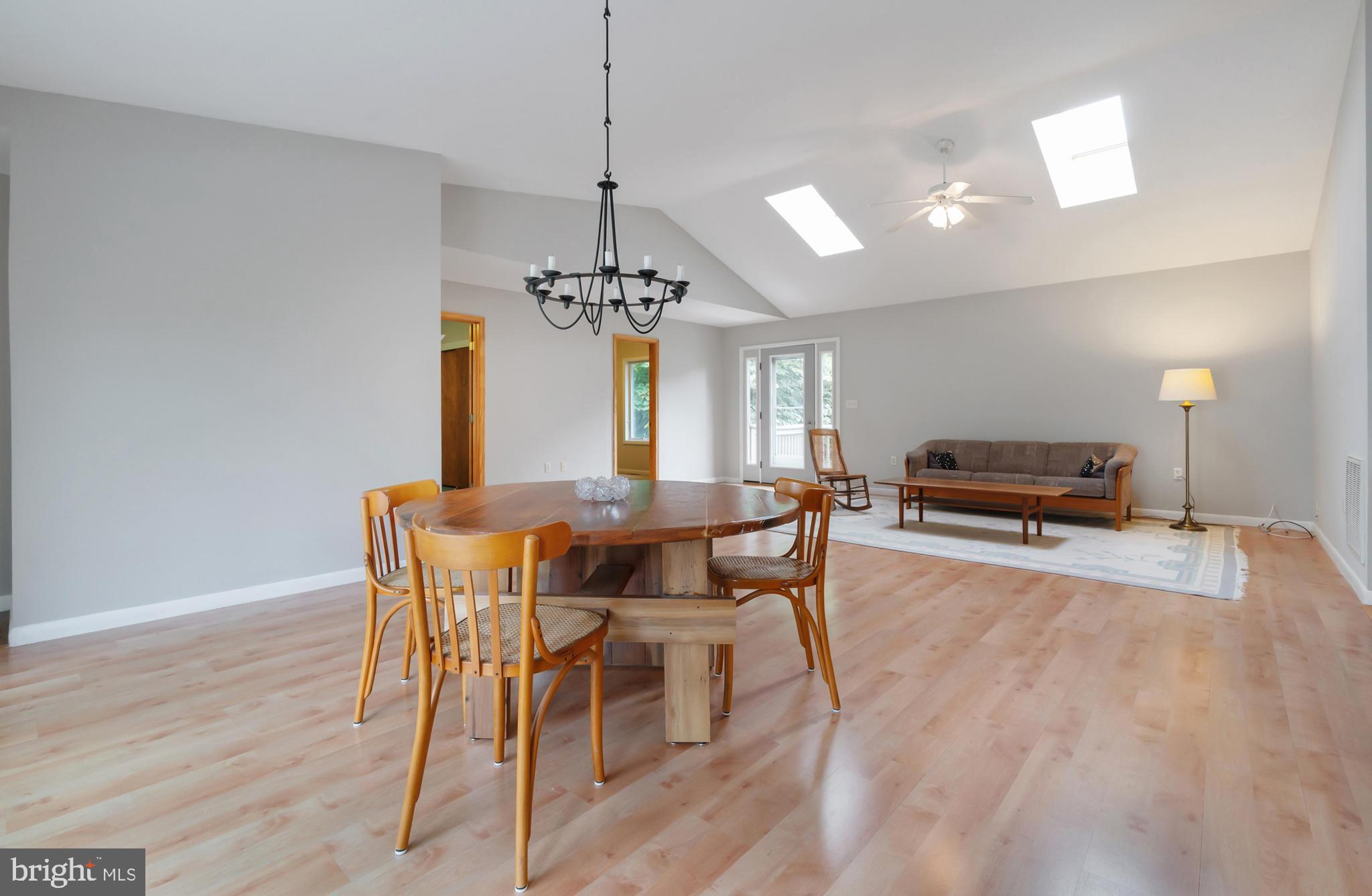 ROCK HALL - Residential