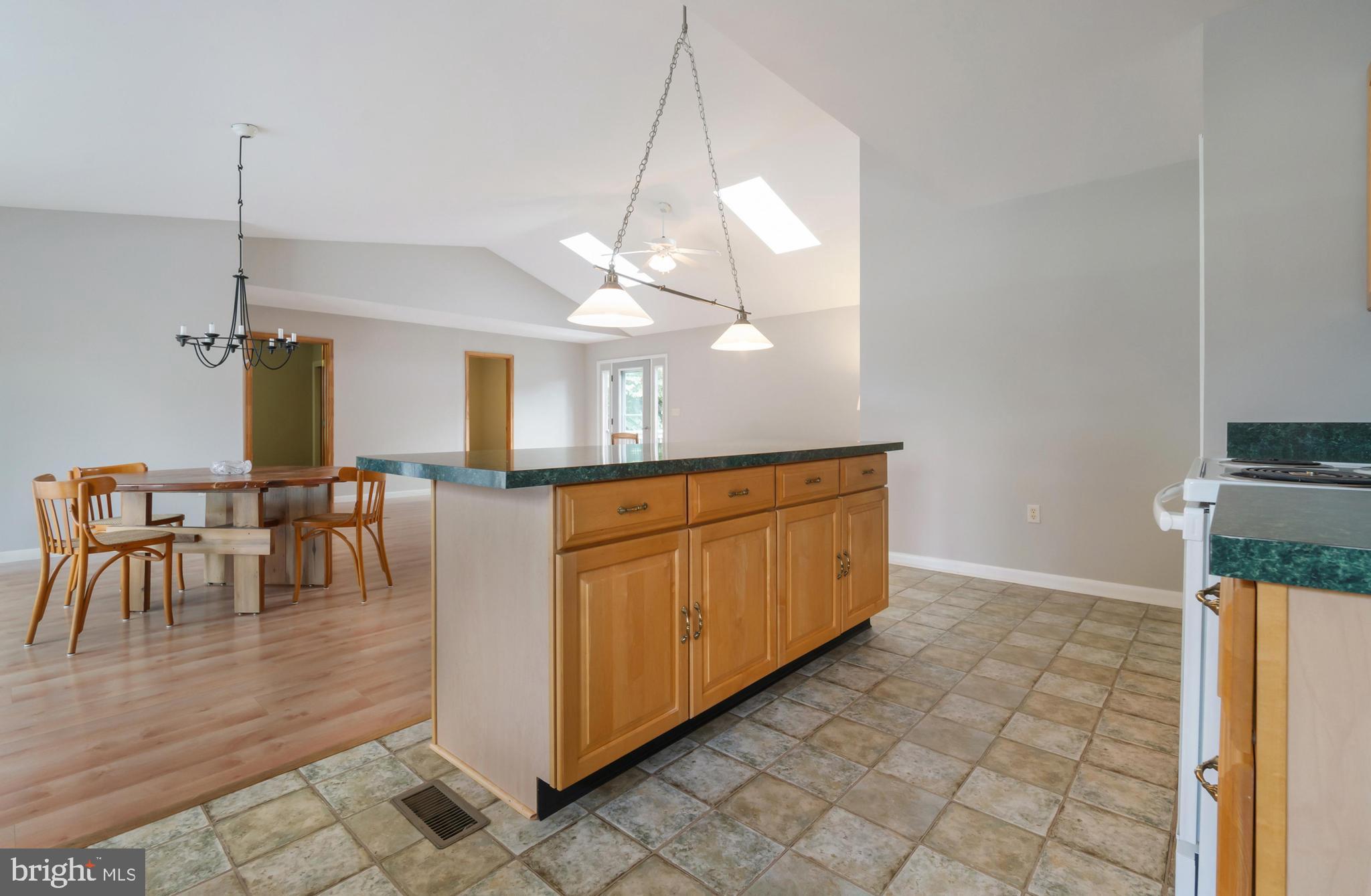 ROCK HALL - Residential