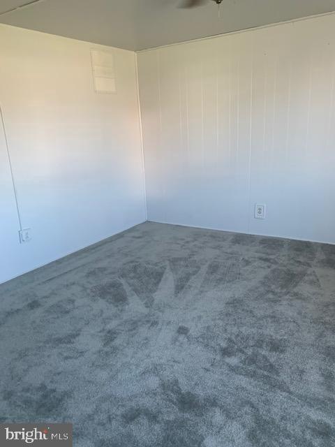 EASTFIELD - Residential Lease