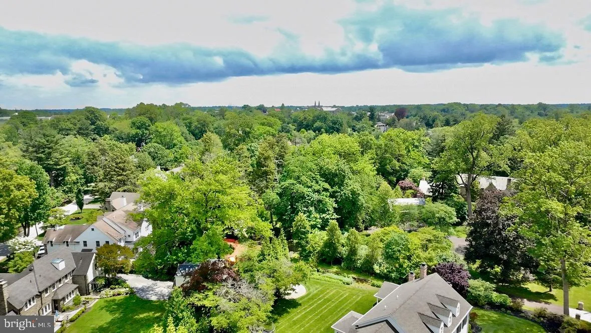 Villanova, Pennsylvania 19085, United States, 4 Bedrooms Bedrooms, ,3 BathroomsBathrooms,Residential,Pending,143732