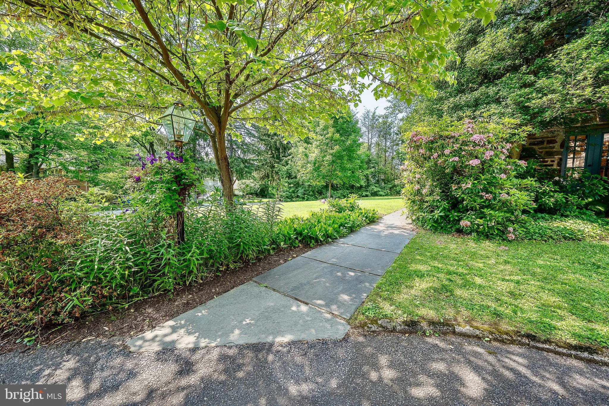 Villanova, Pennsylvania 19085, United States, 4 Bedrooms Bedrooms, ,3 BathroomsBathrooms,Residential,Pending,143732