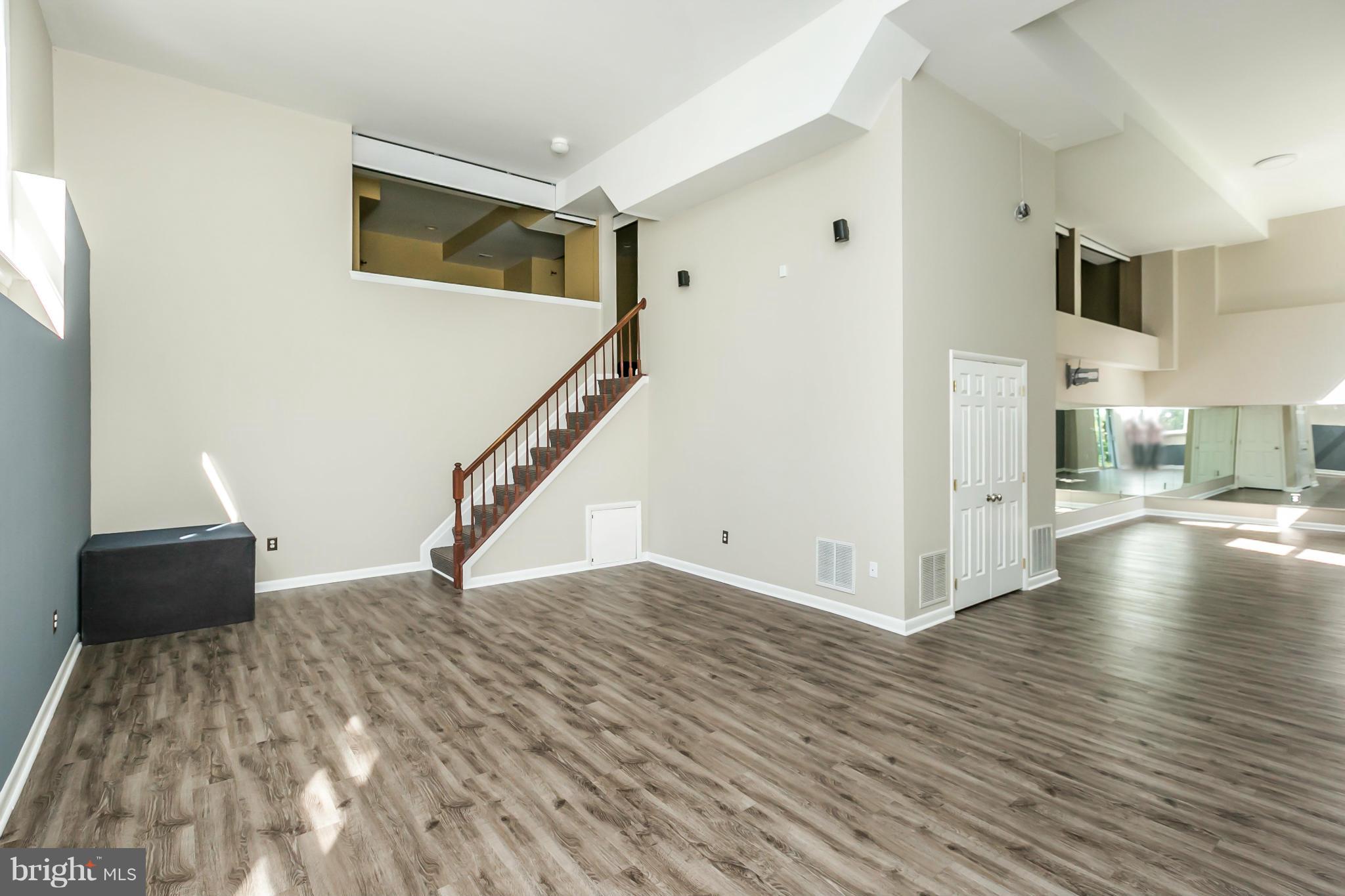 MOUNT HEBRON - Residential Lease