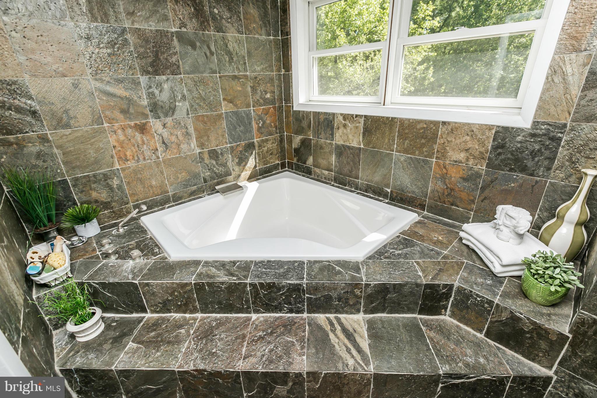 MOUNT HEBRON - Residential Lease