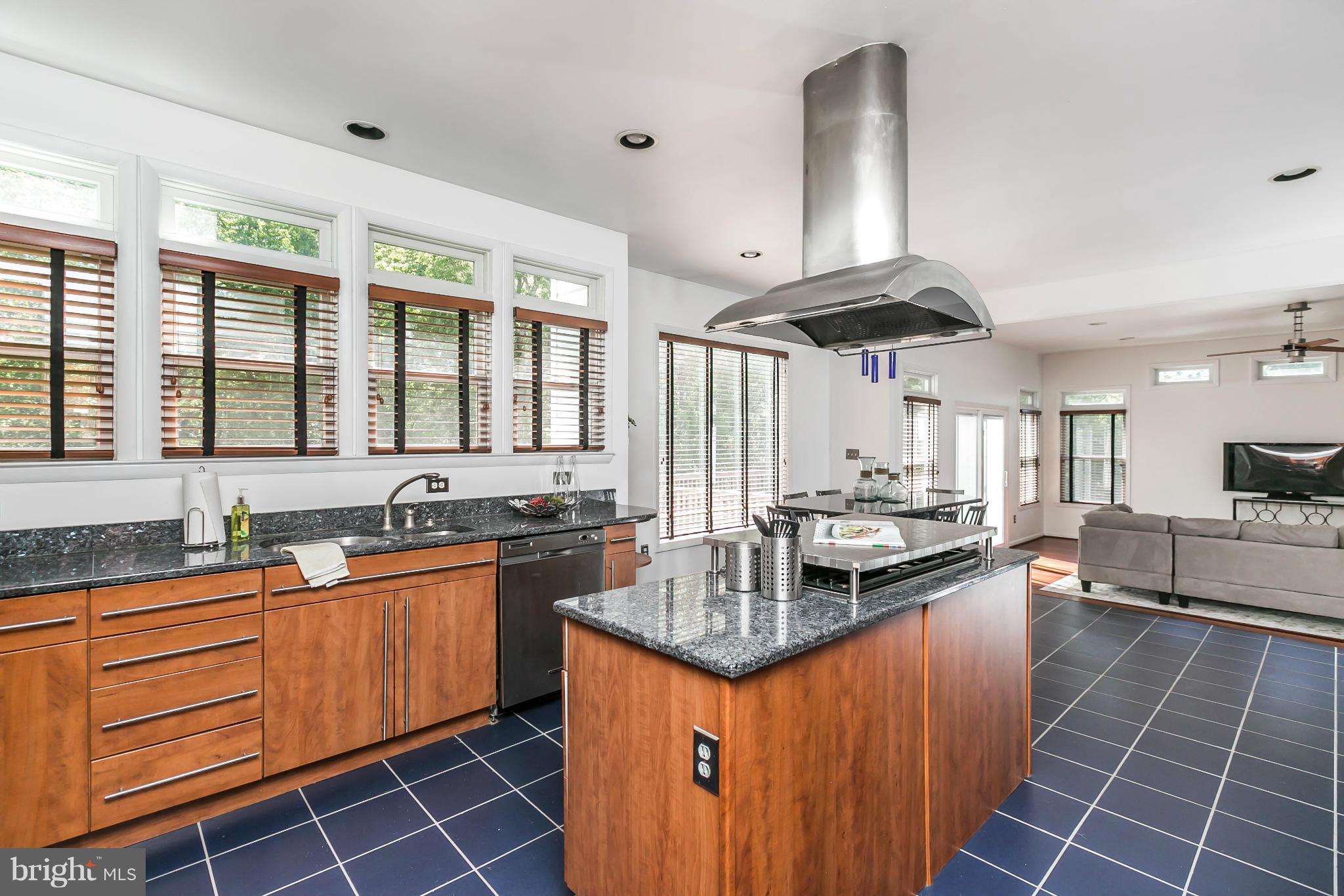 MOUNT HEBRON - Residential Lease