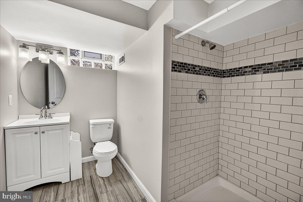 BALTIMORE HIGHLANDS - Residential