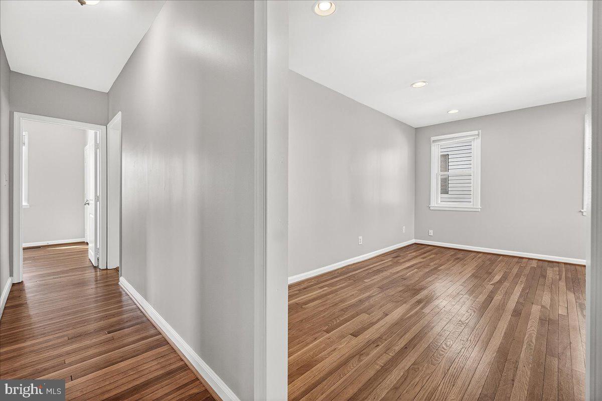 BALTIMORE HIGHLANDS - Residential