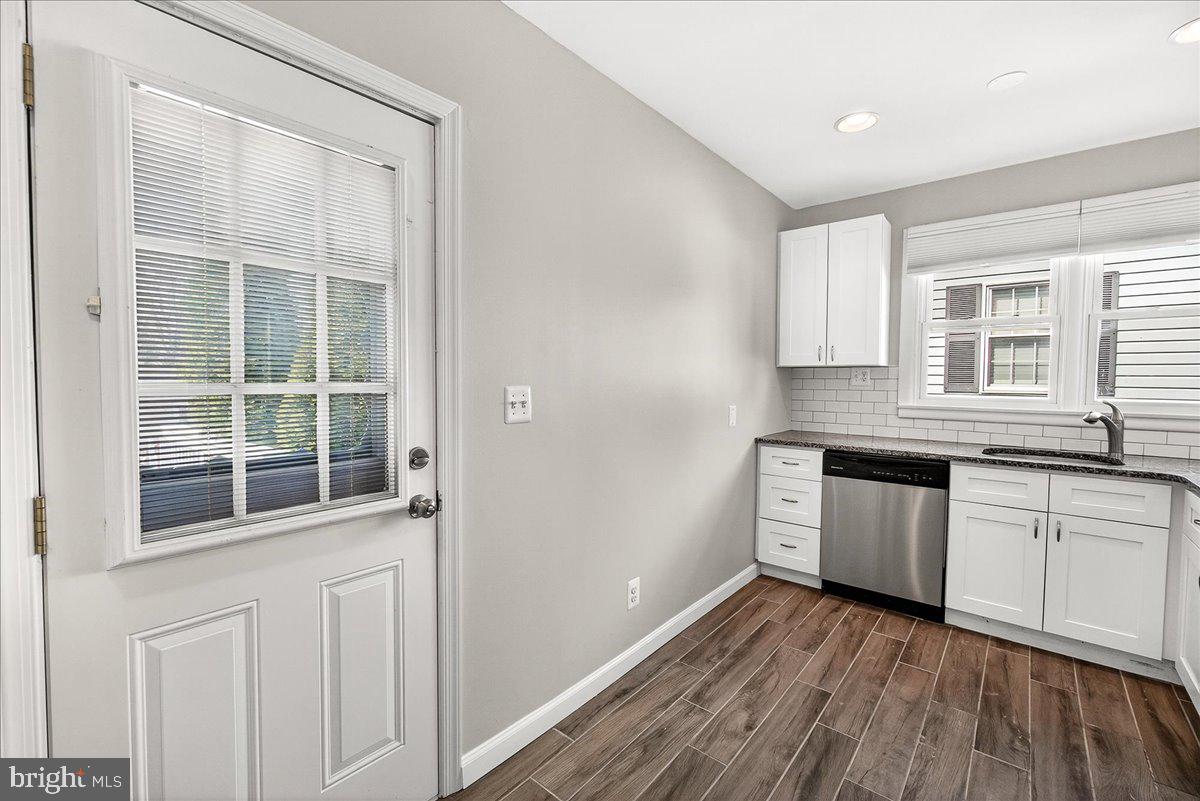 BALTIMORE HIGHLANDS - Residential