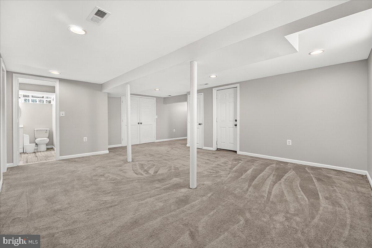 BALTIMORE HIGHLANDS - Residential