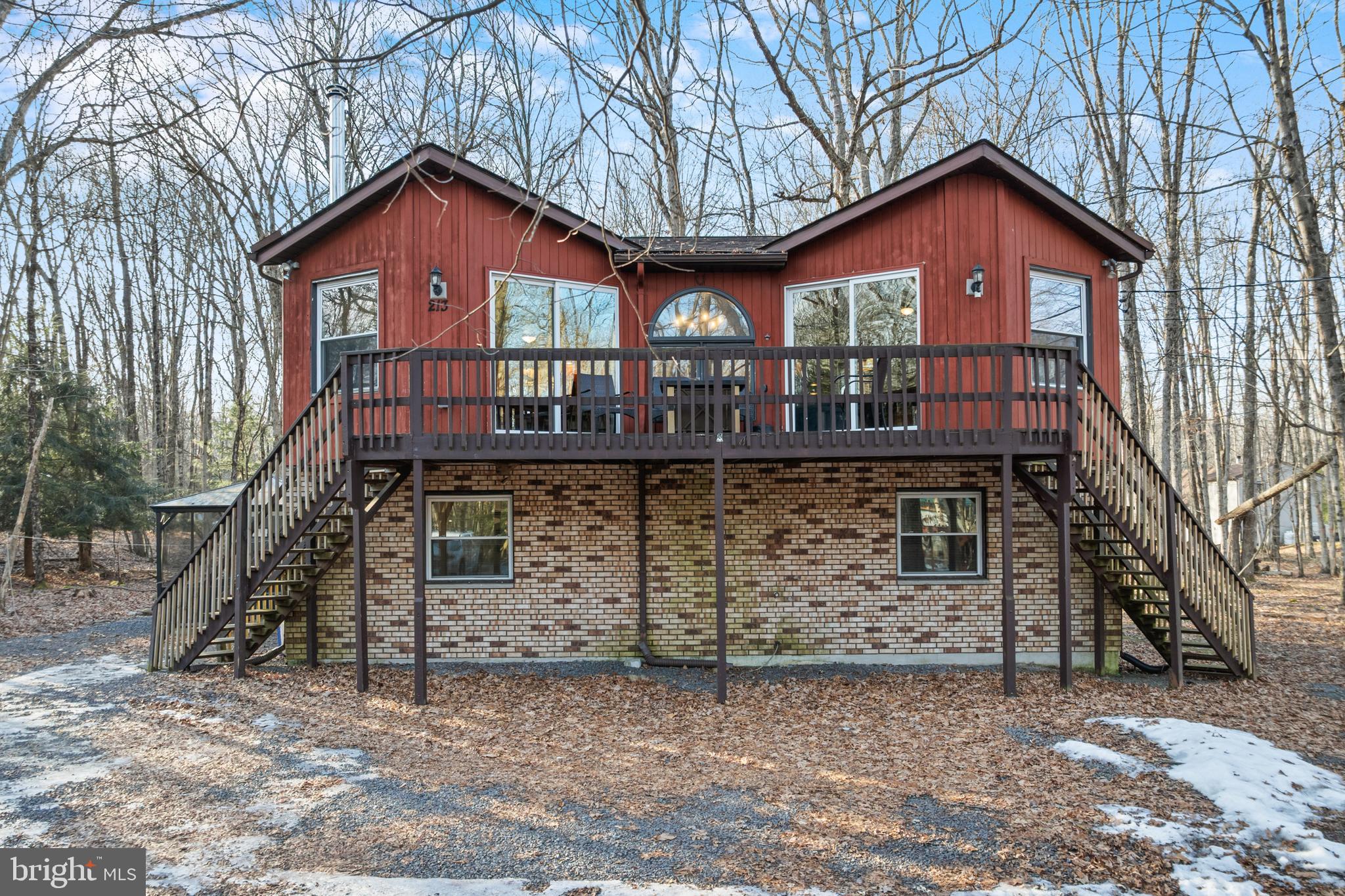 TOWAMENSING TRAILS - Residential