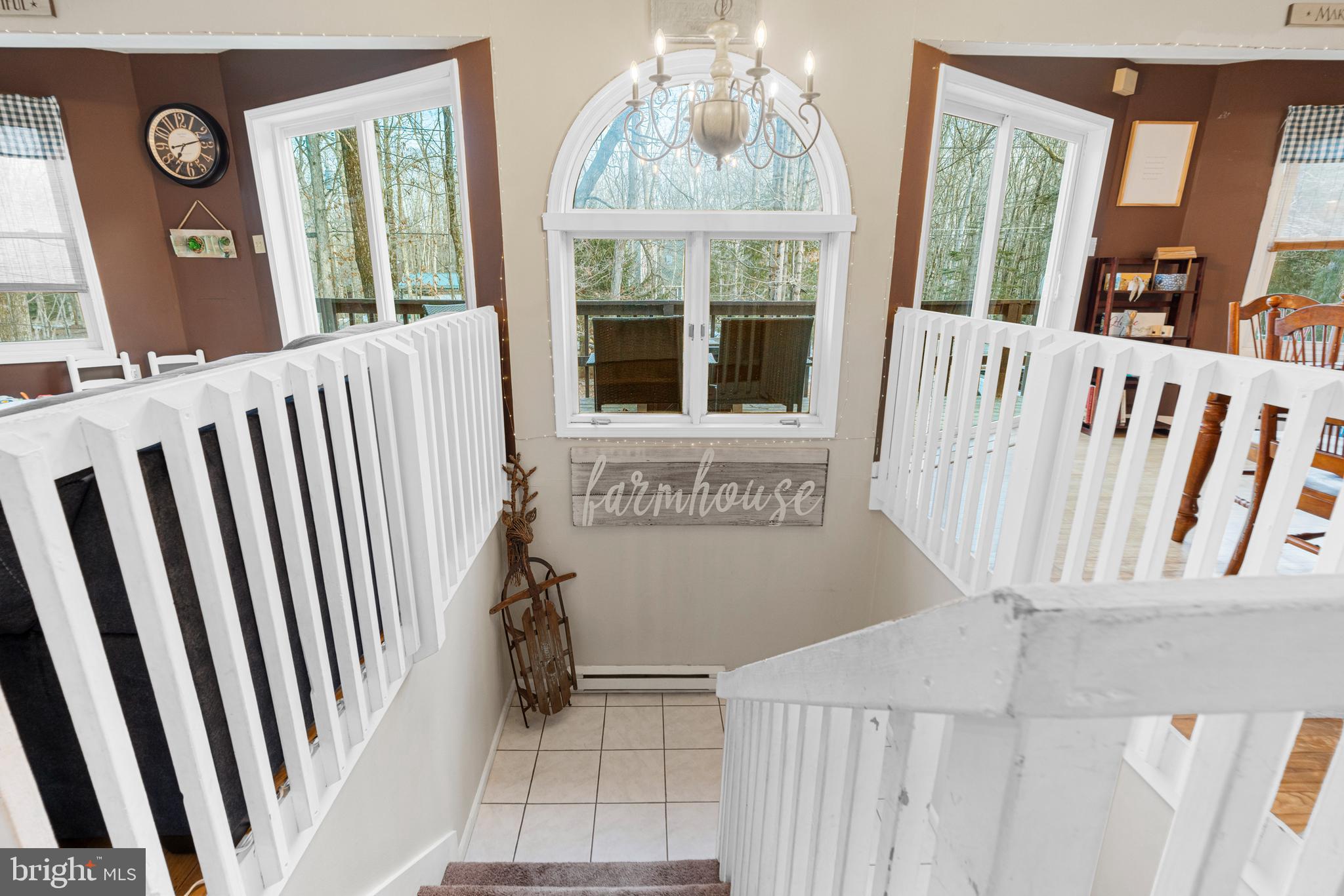 TOWAMENSING TRAILS - Residential