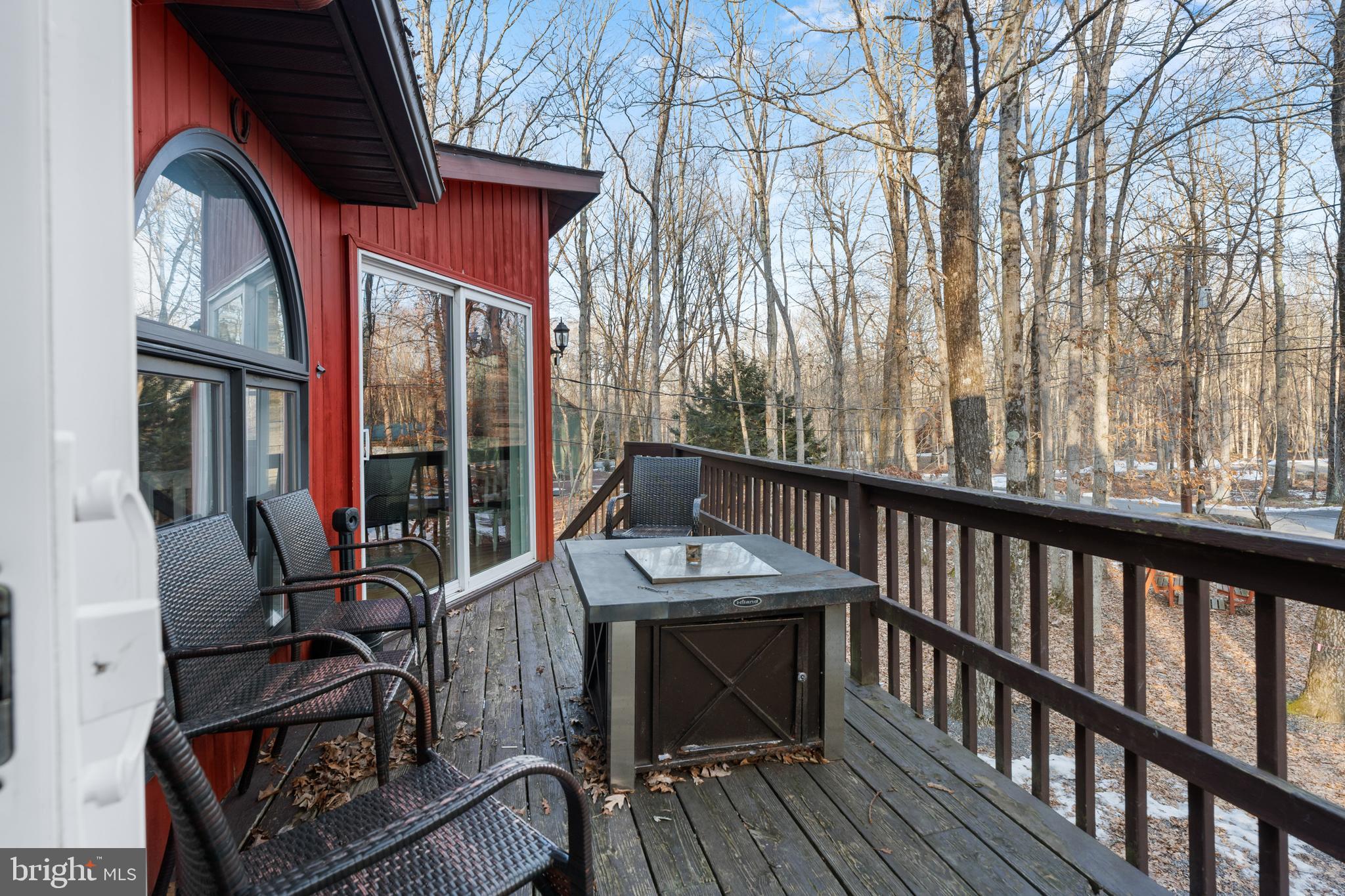 TOWAMENSING TRAILS - Residential