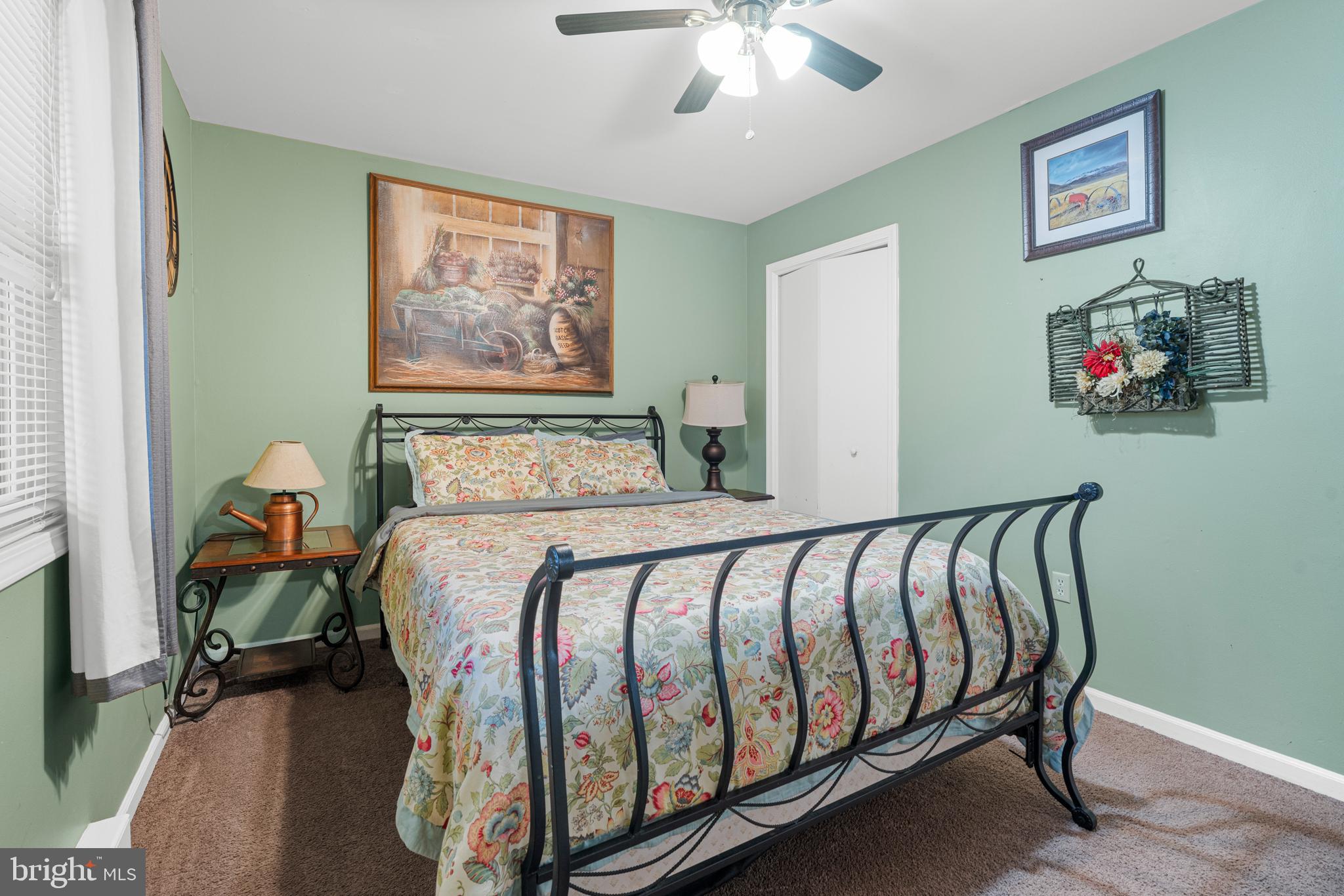 TOWAMENSING TRAILS - Residential