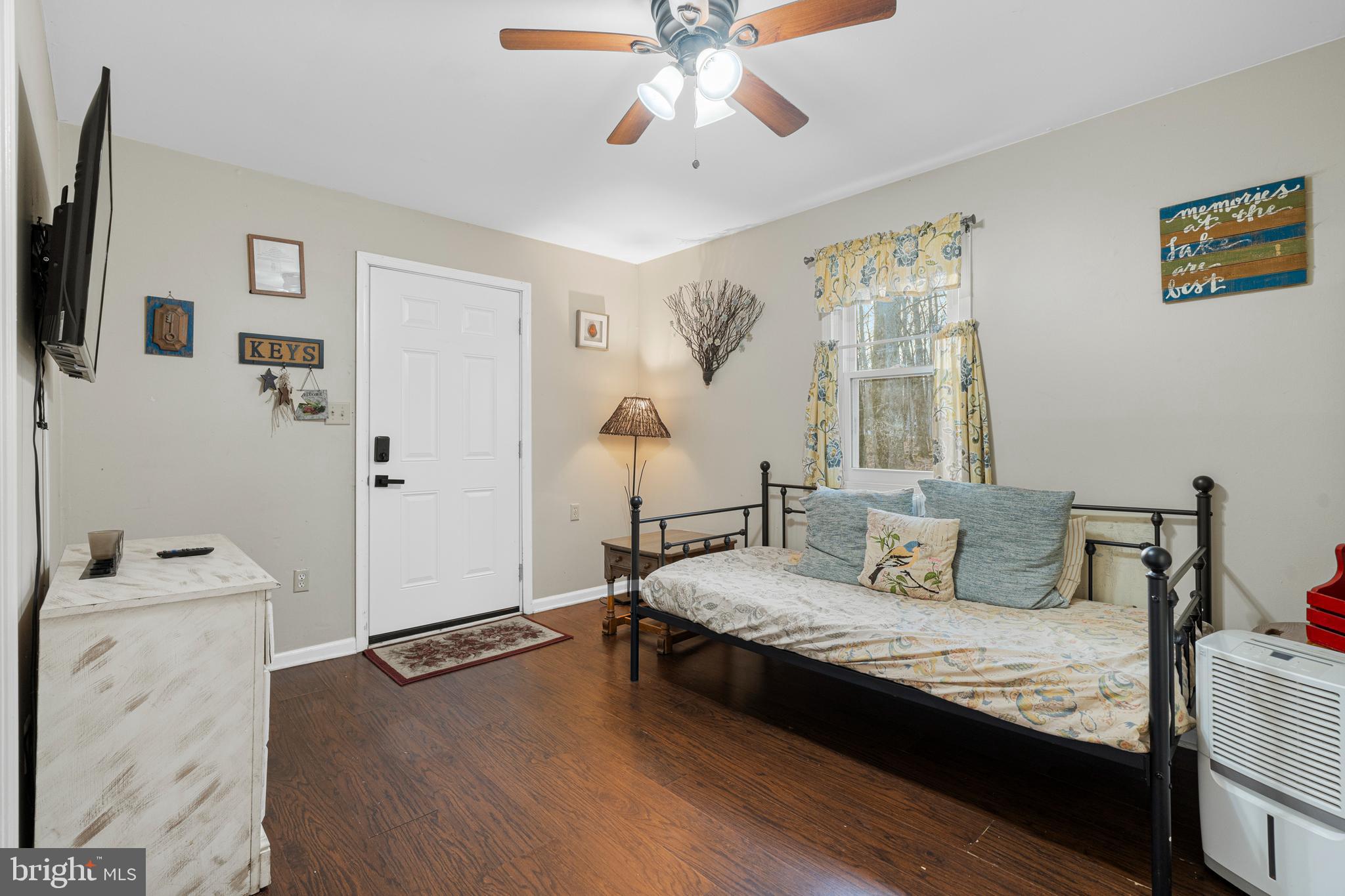 TOWAMENSING TRAILS - Residential