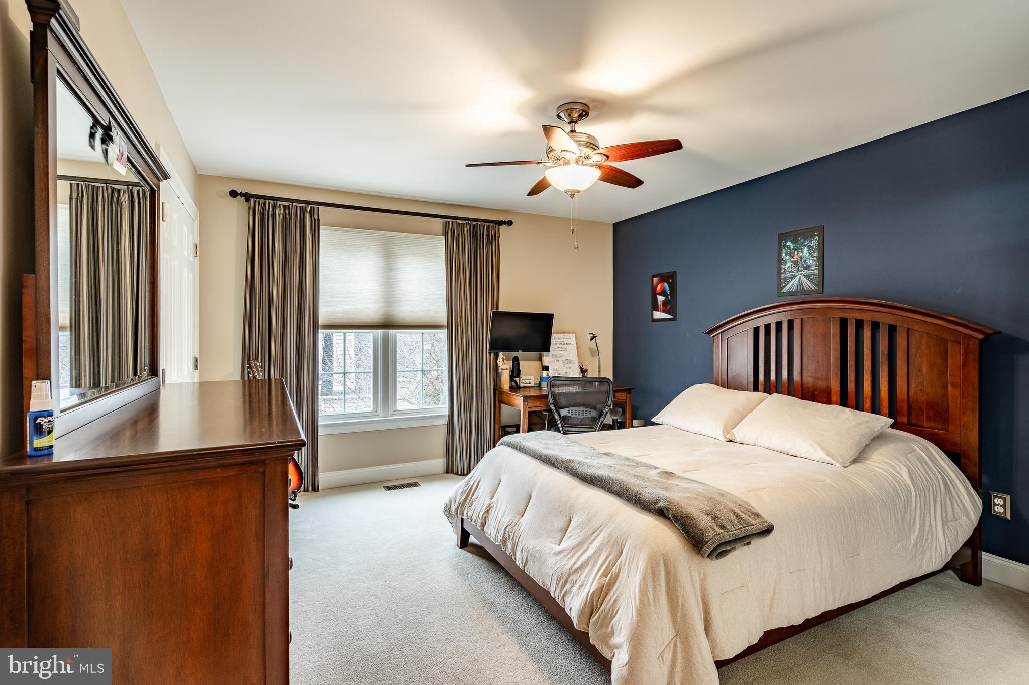 HIDDEN HOLLOW - Residential