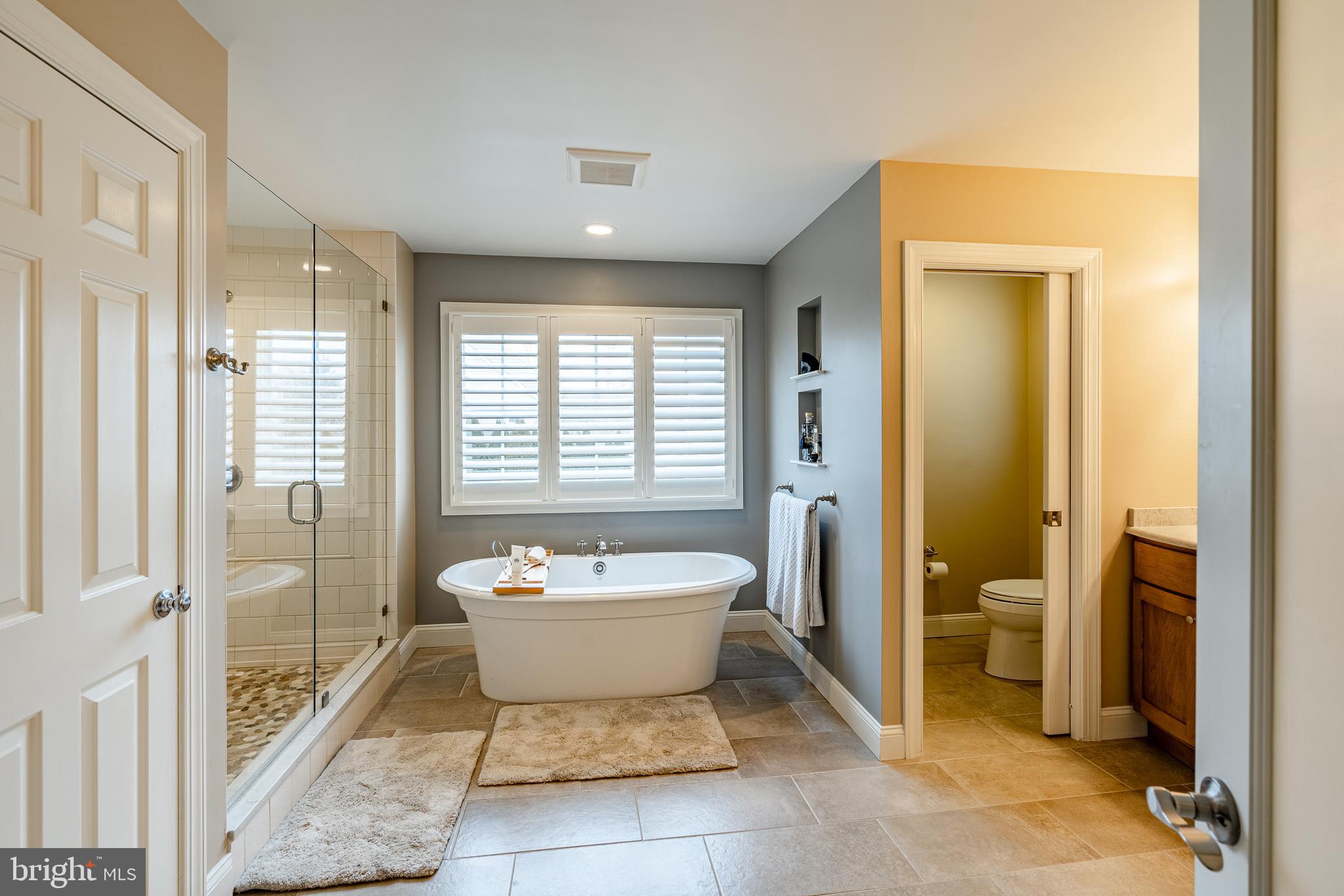 HIDDEN HOLLOW - Residential