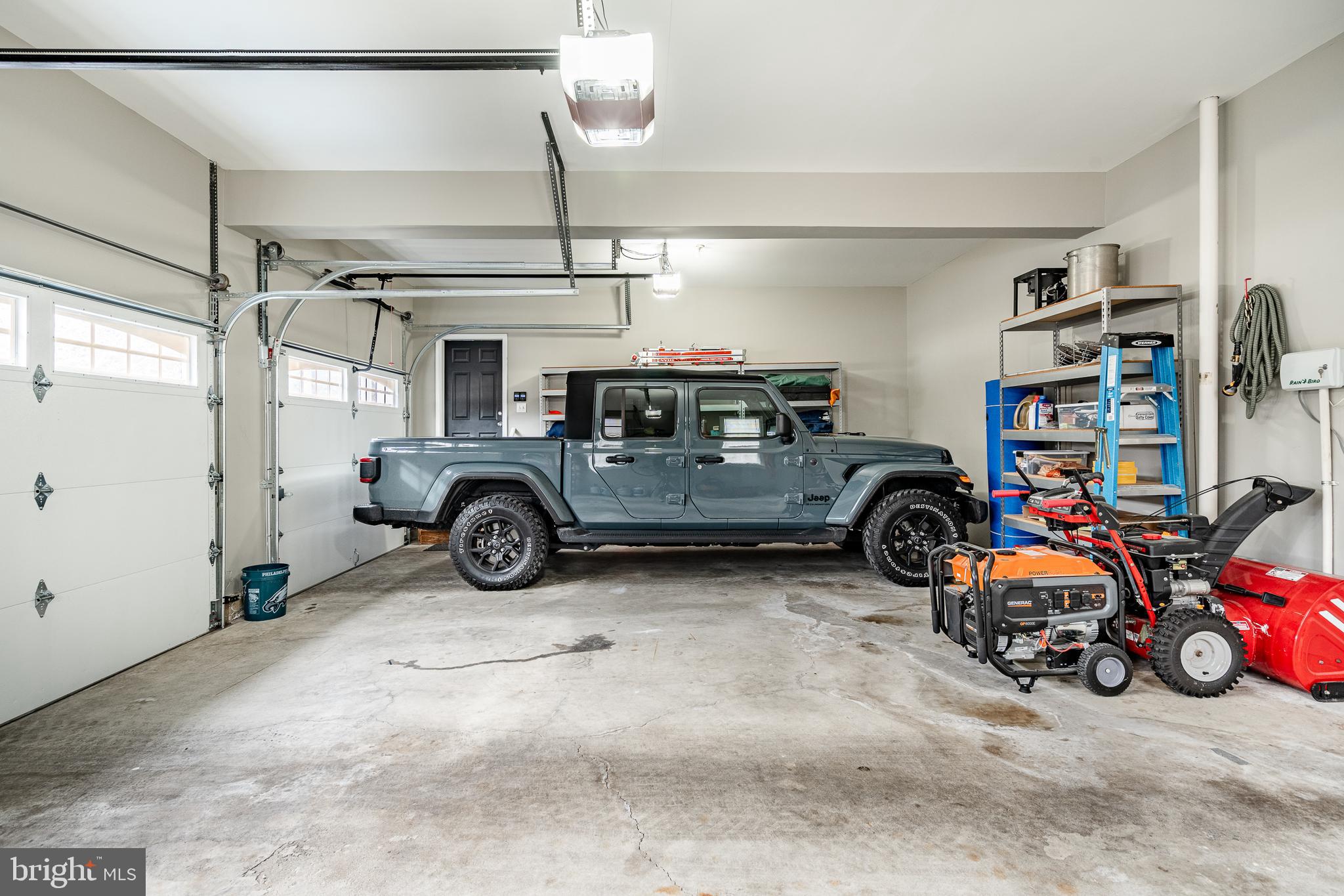 HIDDEN HOLLOW - Residential